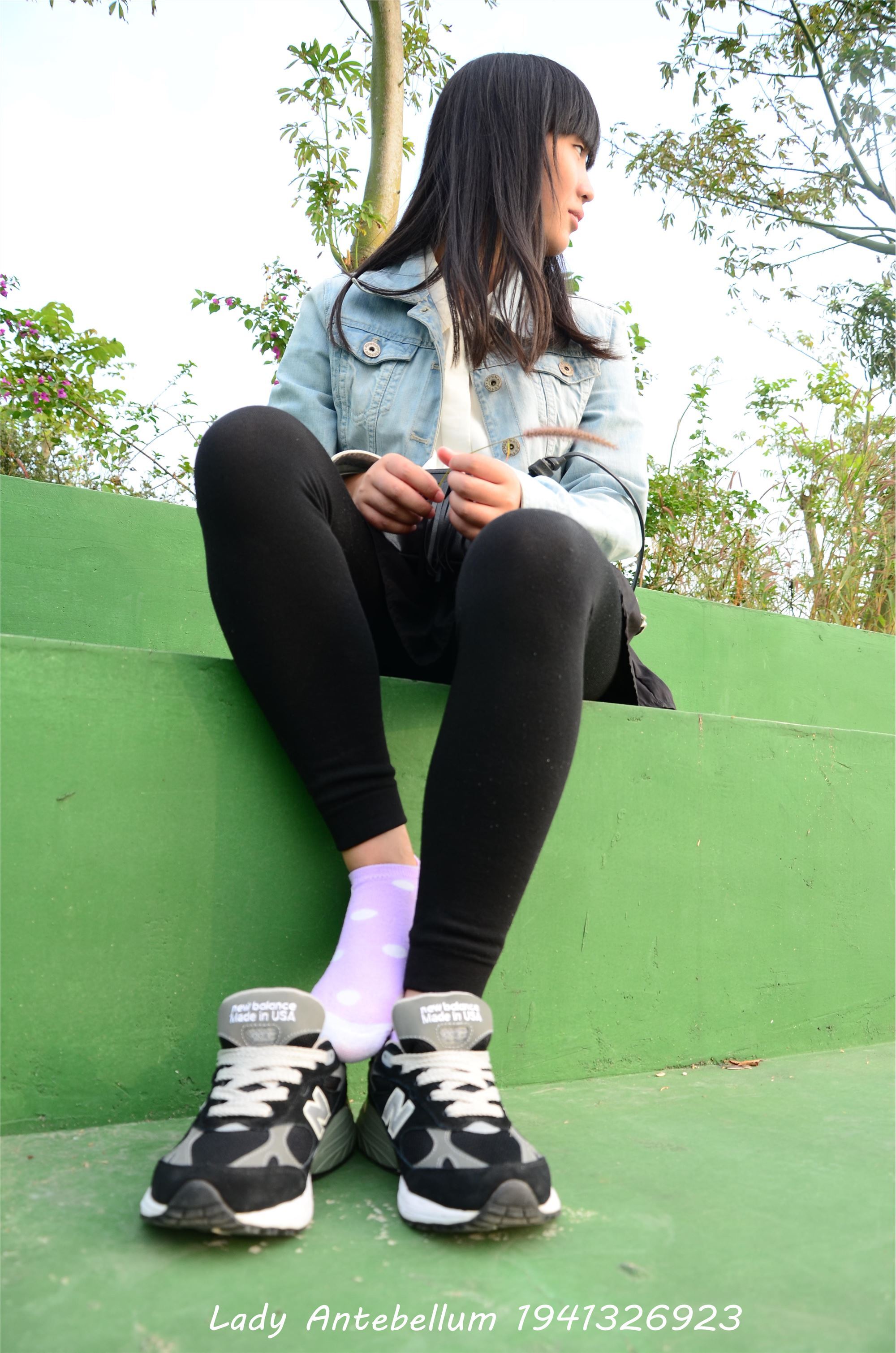 [战前女神] 恋足美腿棉袜女神级摄影套图 019