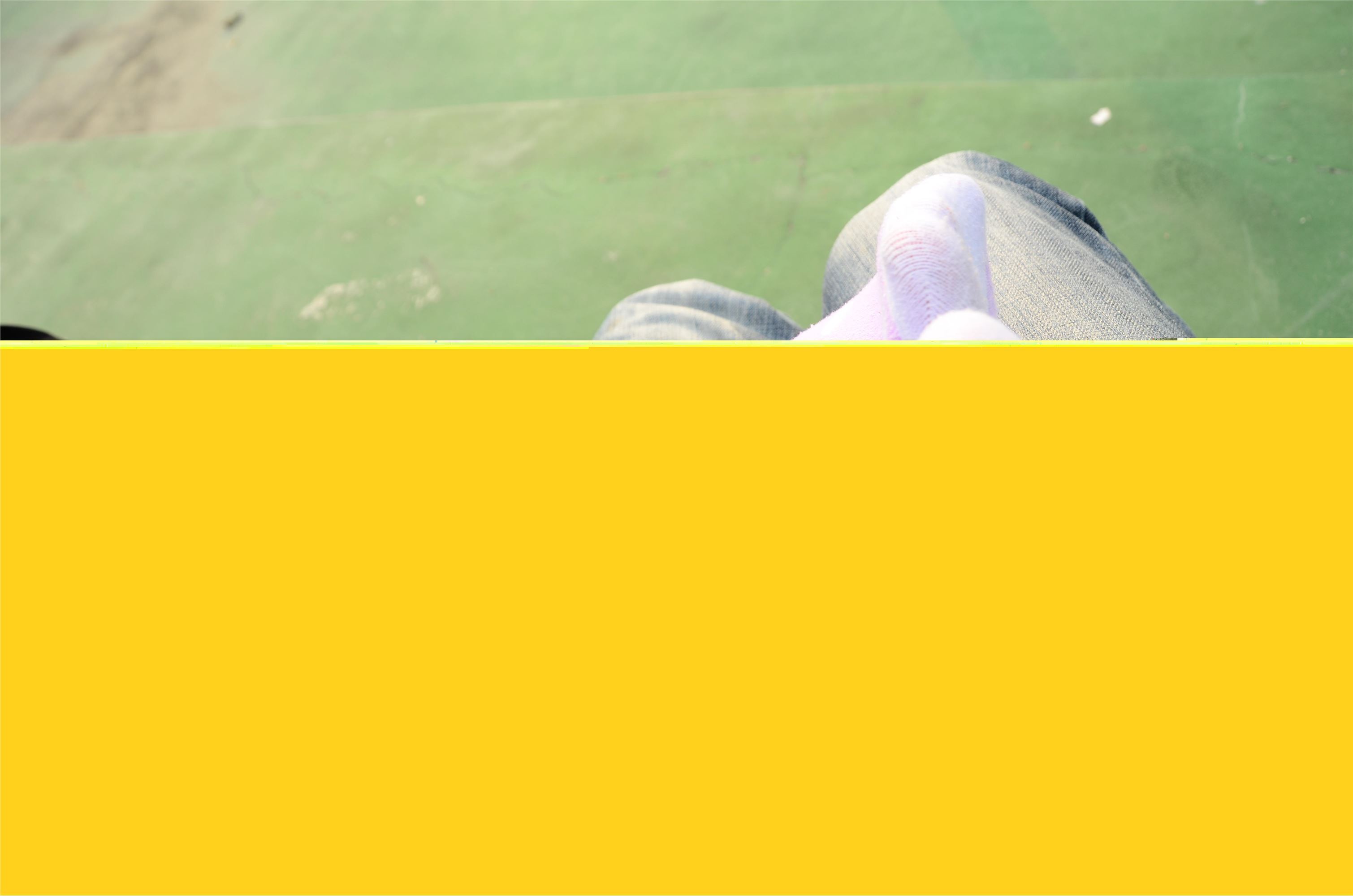 [战前女神] 恋足美腿棉袜女神级摄影套图 019