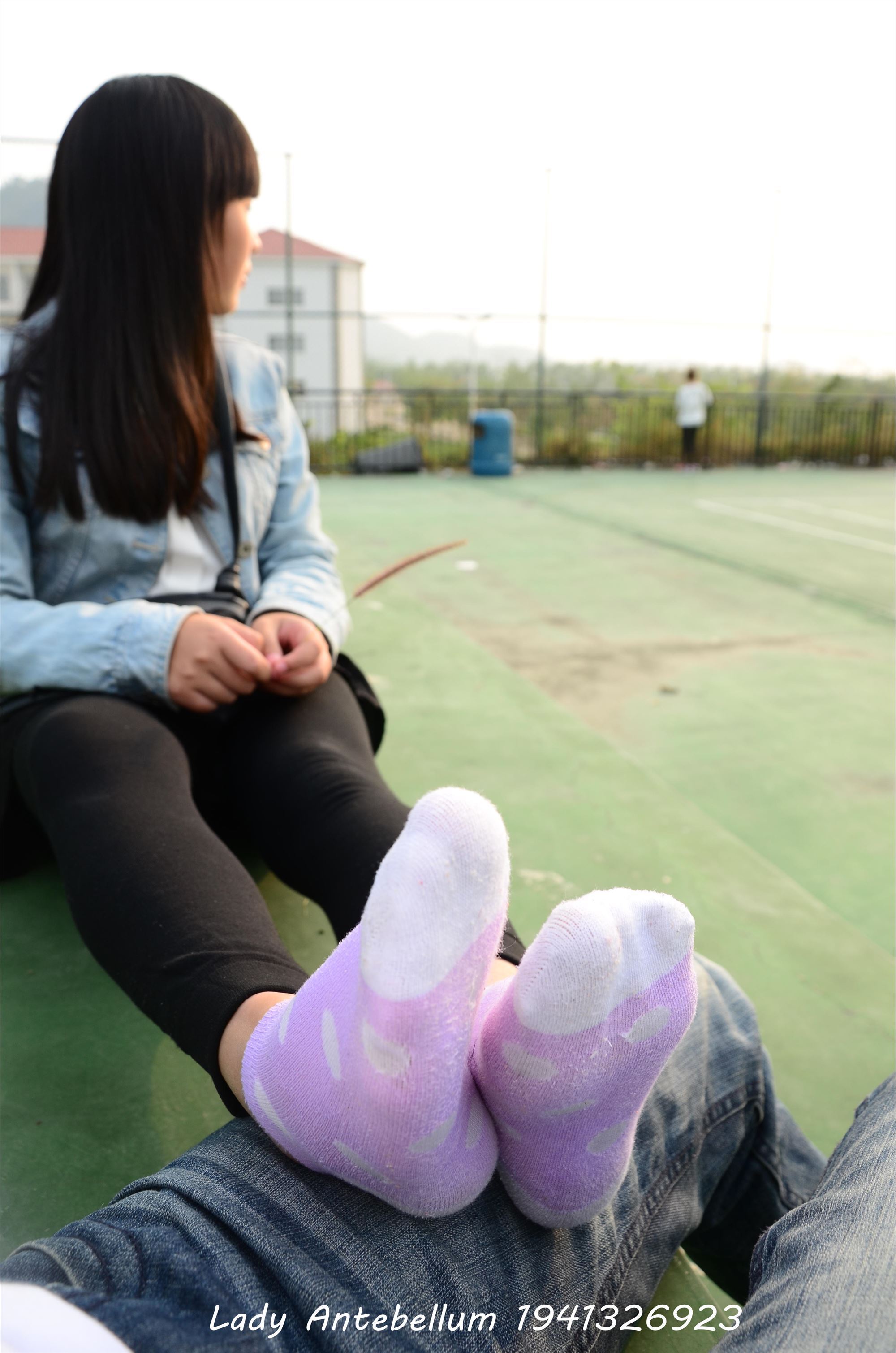 [战前女神] 恋足美腿棉袜女神级摄影套图 019