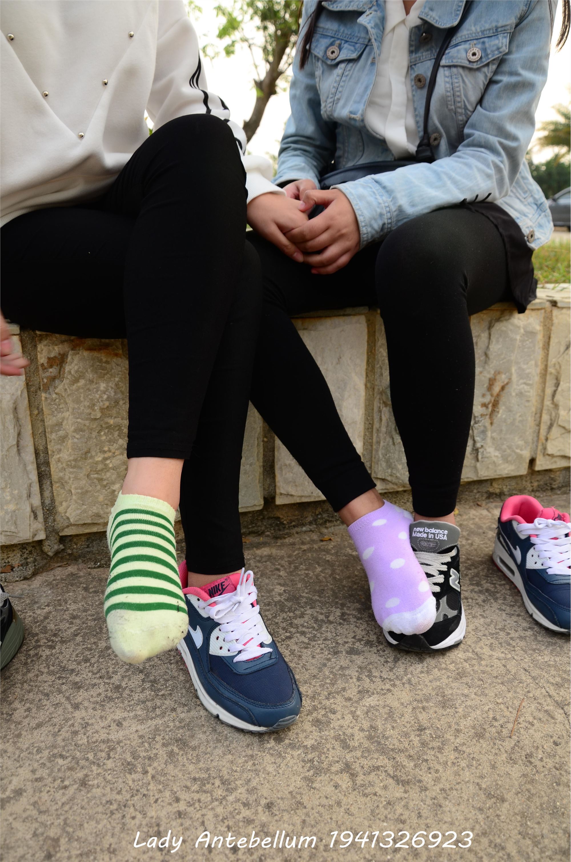 [战前女神] 恋足美腿棉袜女神级摄影套图 019