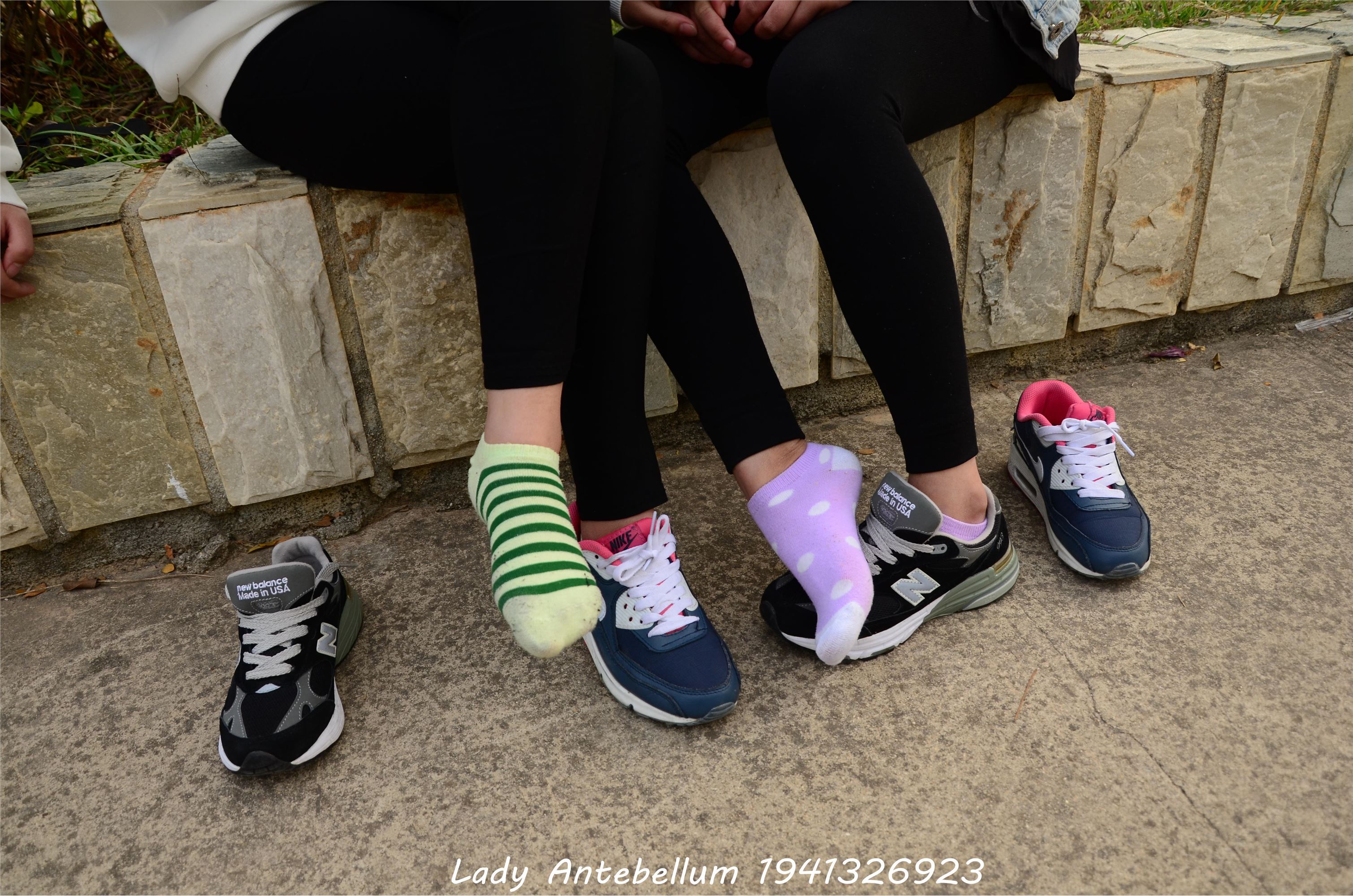 [战前女神] 恋足美腿棉袜女神级摄影套图 019