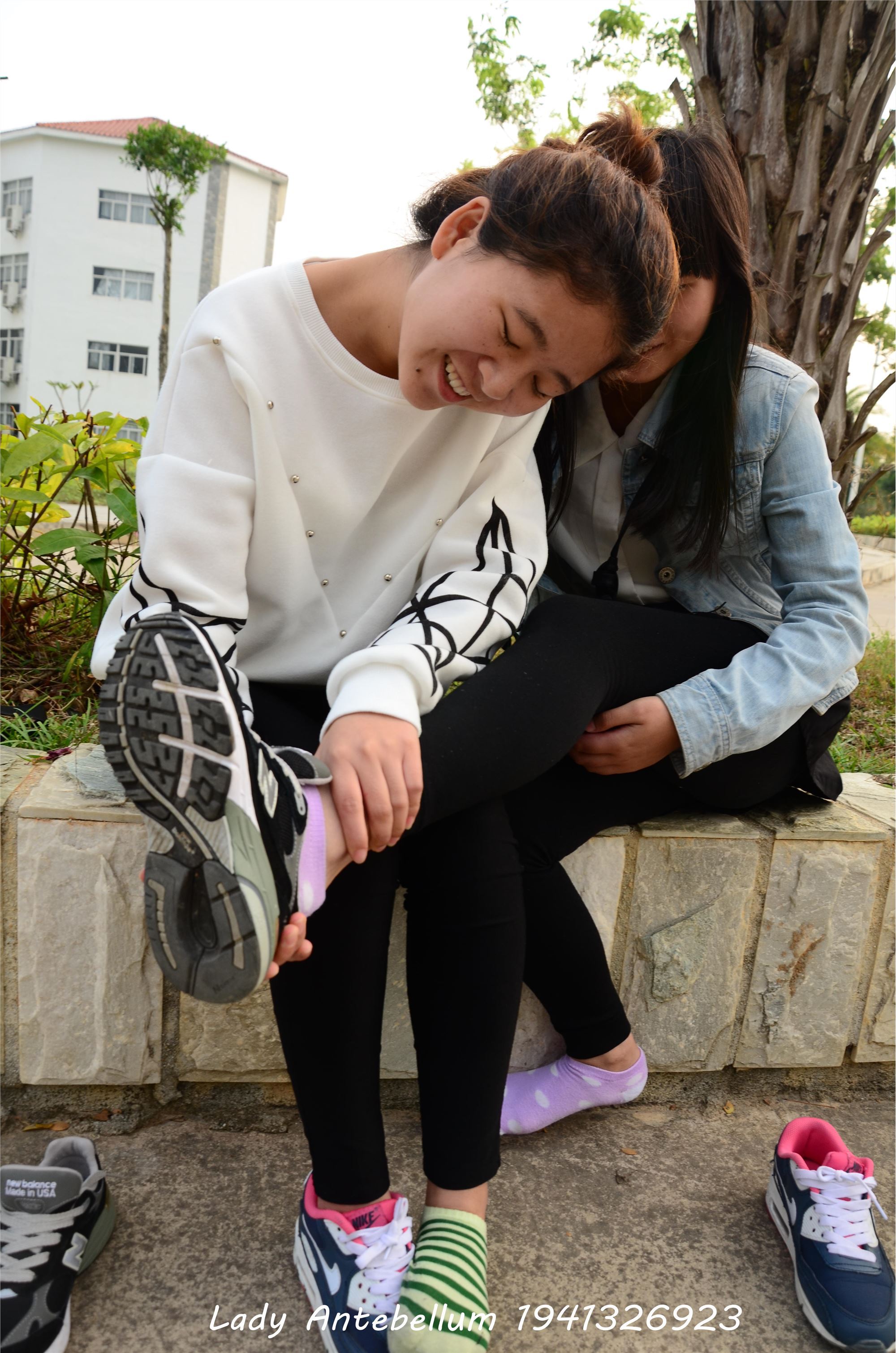 [战前女神] 恋足美腿棉袜女神级摄影套图 019