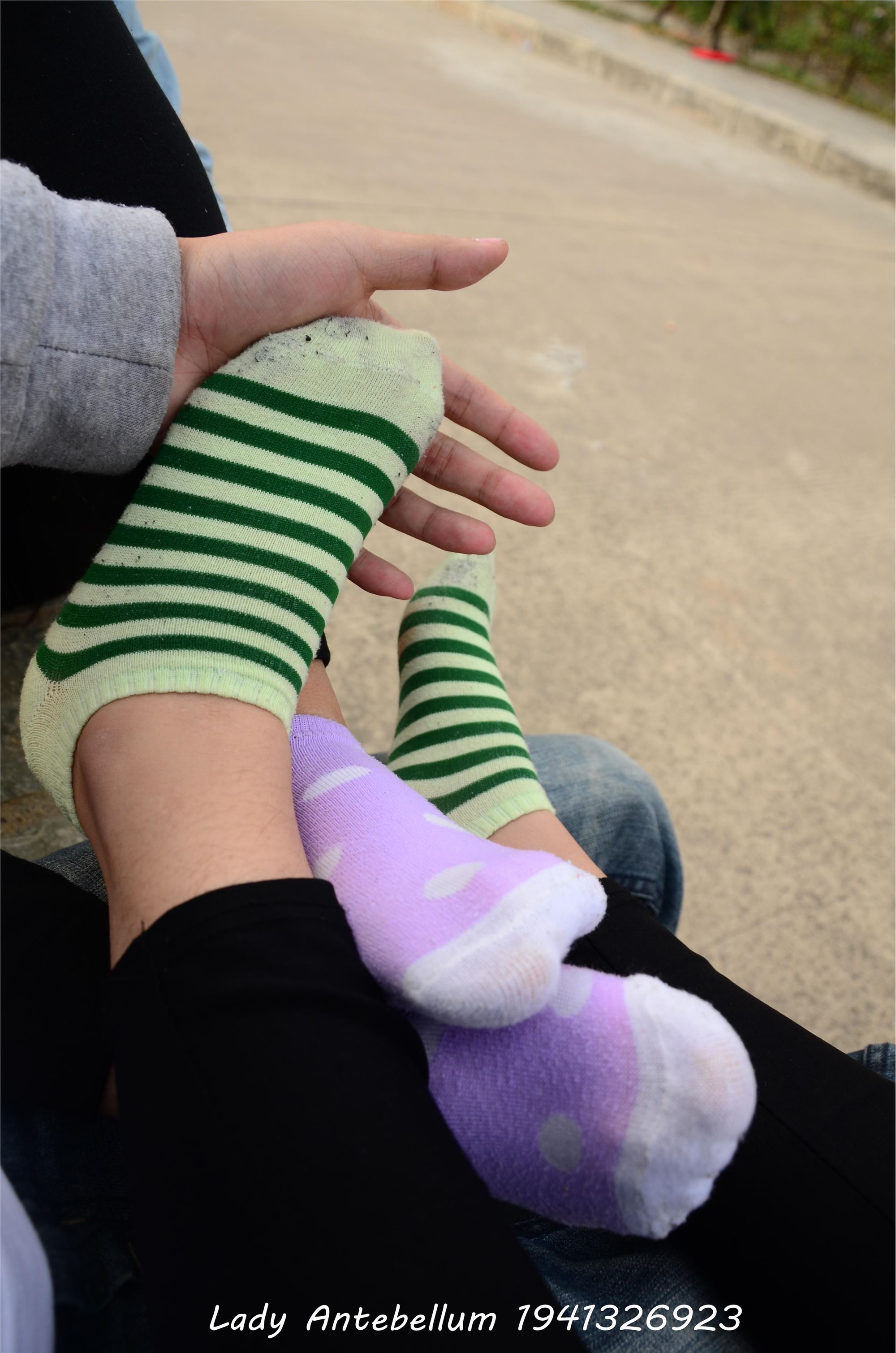 [战前女神] 恋足美腿棉袜女神级摄影套图 019