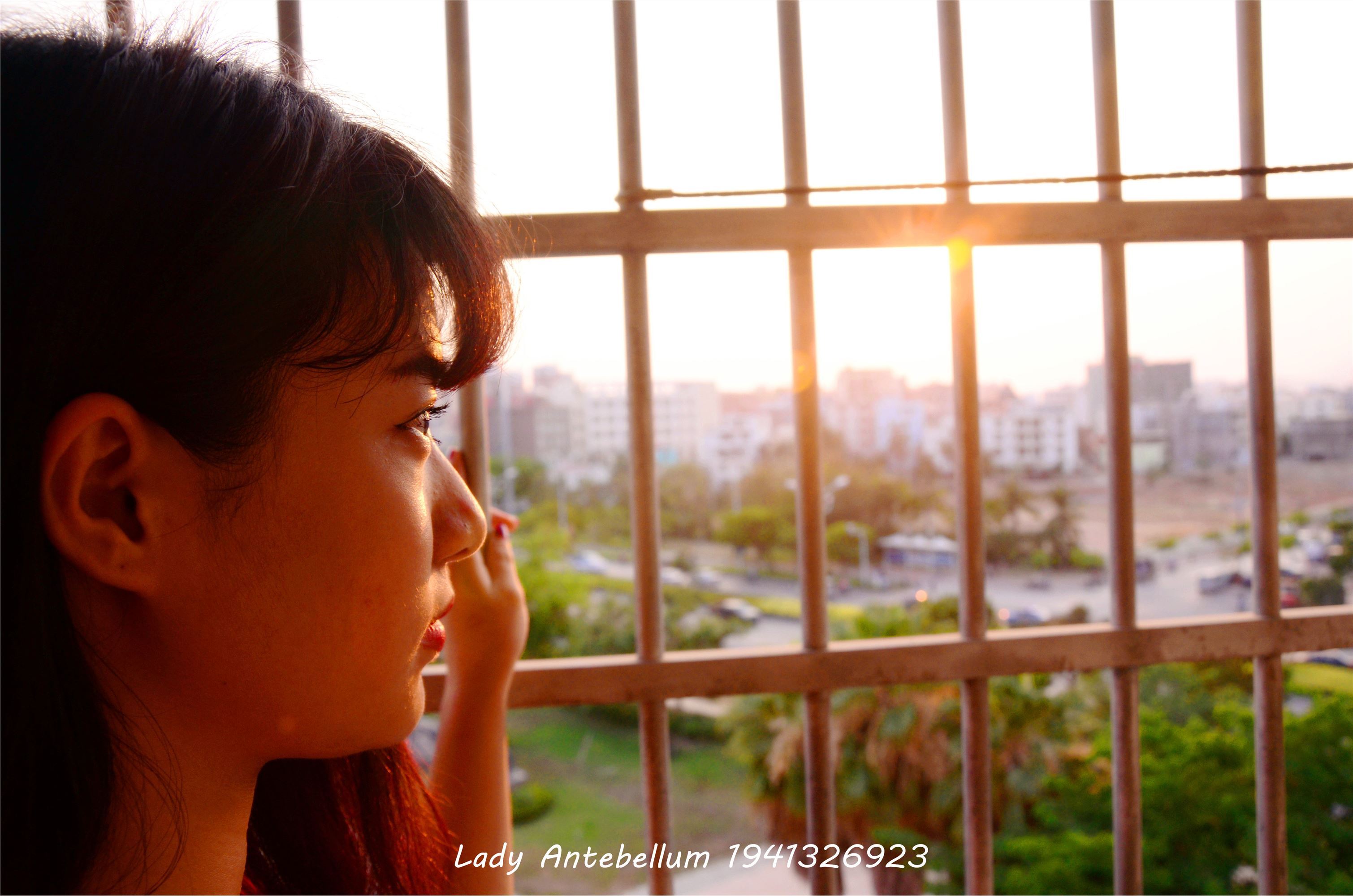 [战前女神] 恋足美腿棉袜女神级摄影套图 020