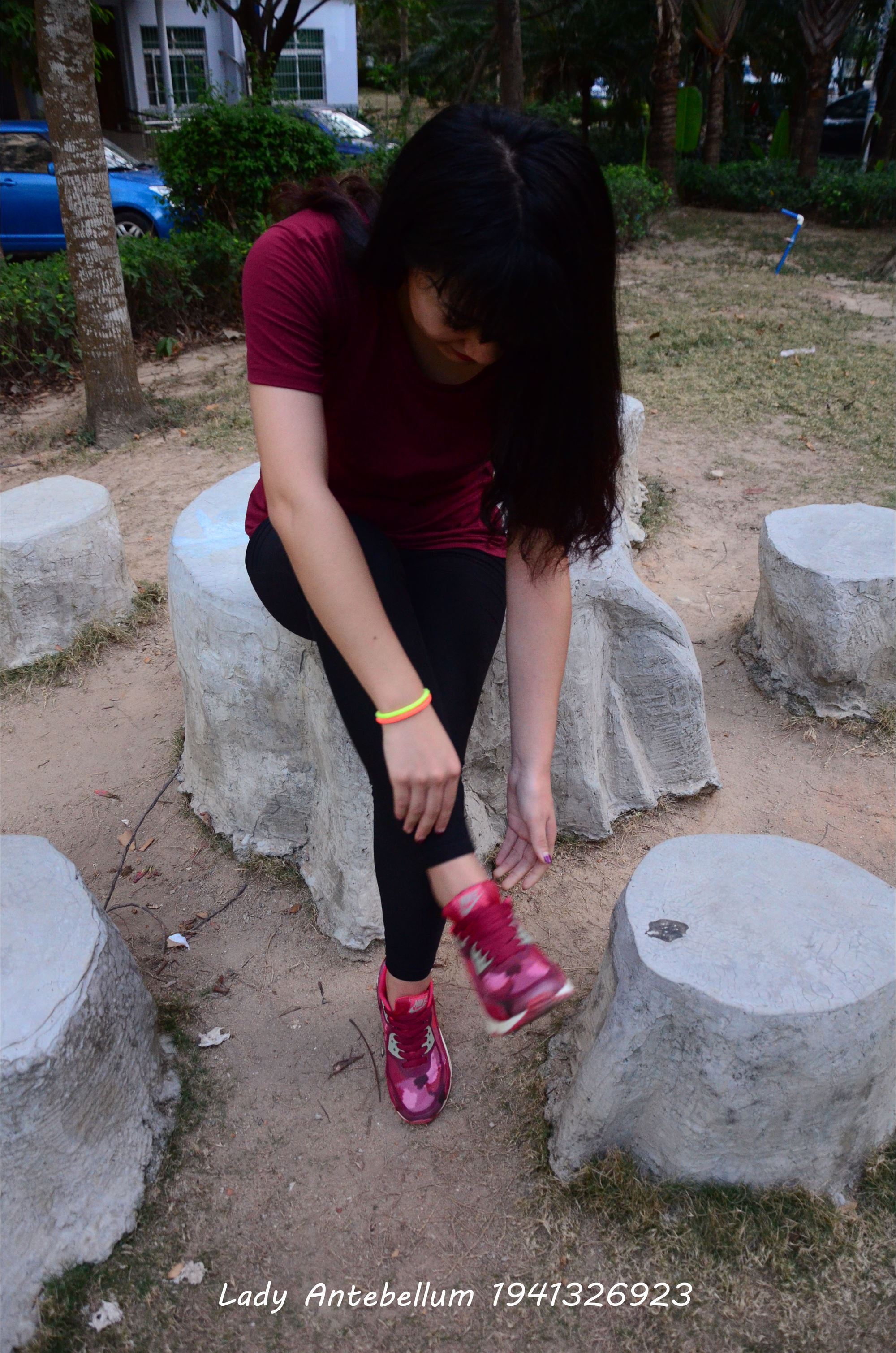 [战前女神] 恋足美腿棉袜女神级摄影套图 020