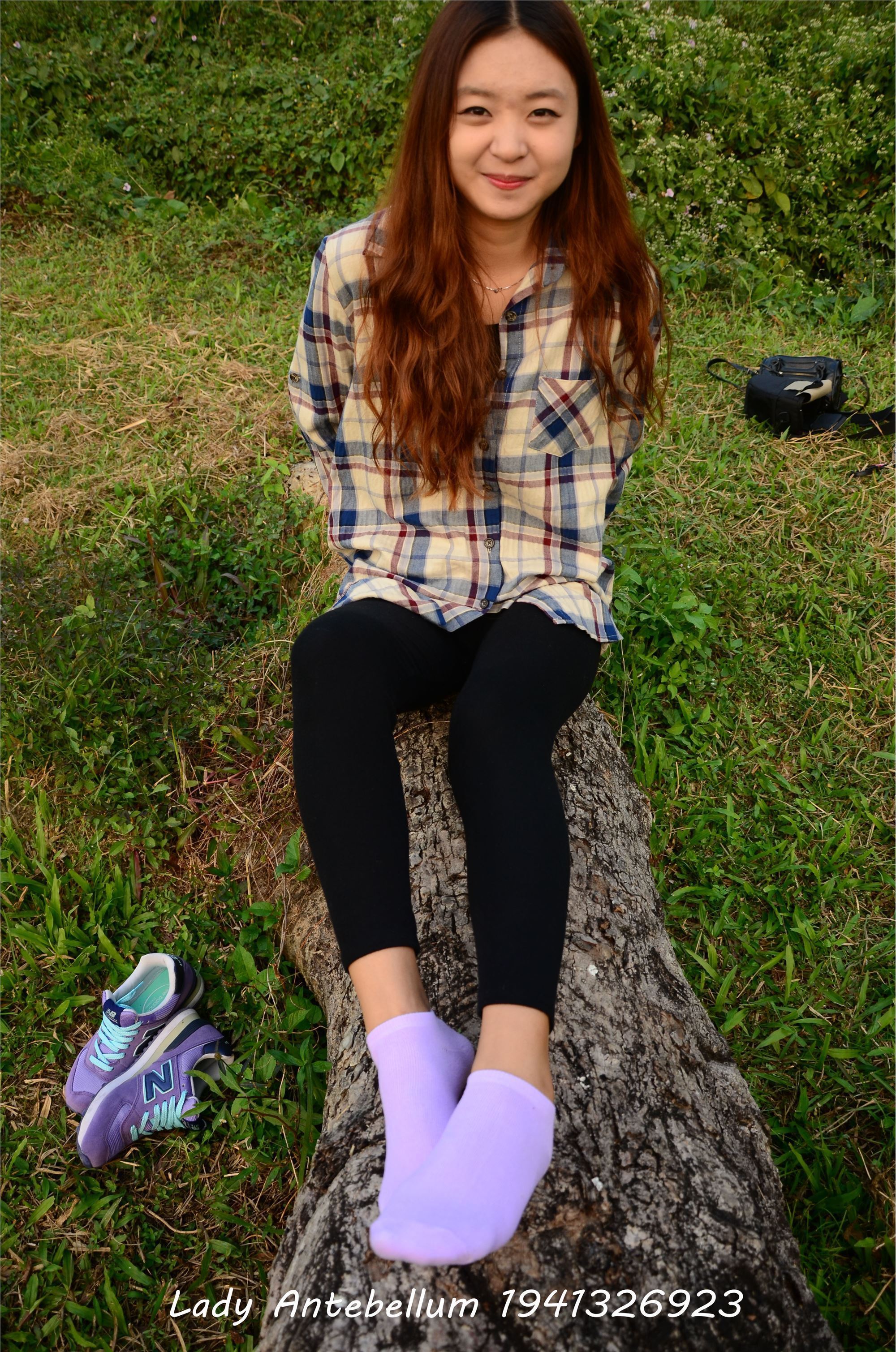 [战前女神] 恋足美腿棉袜女神级摄影套图 021