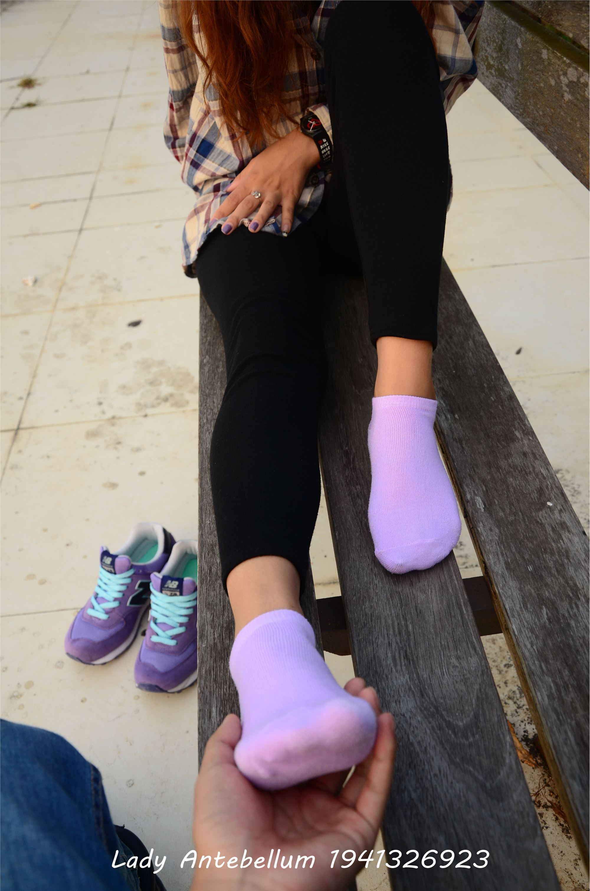 [战前女神] 恋足美腿棉袜女神级摄影套图 021