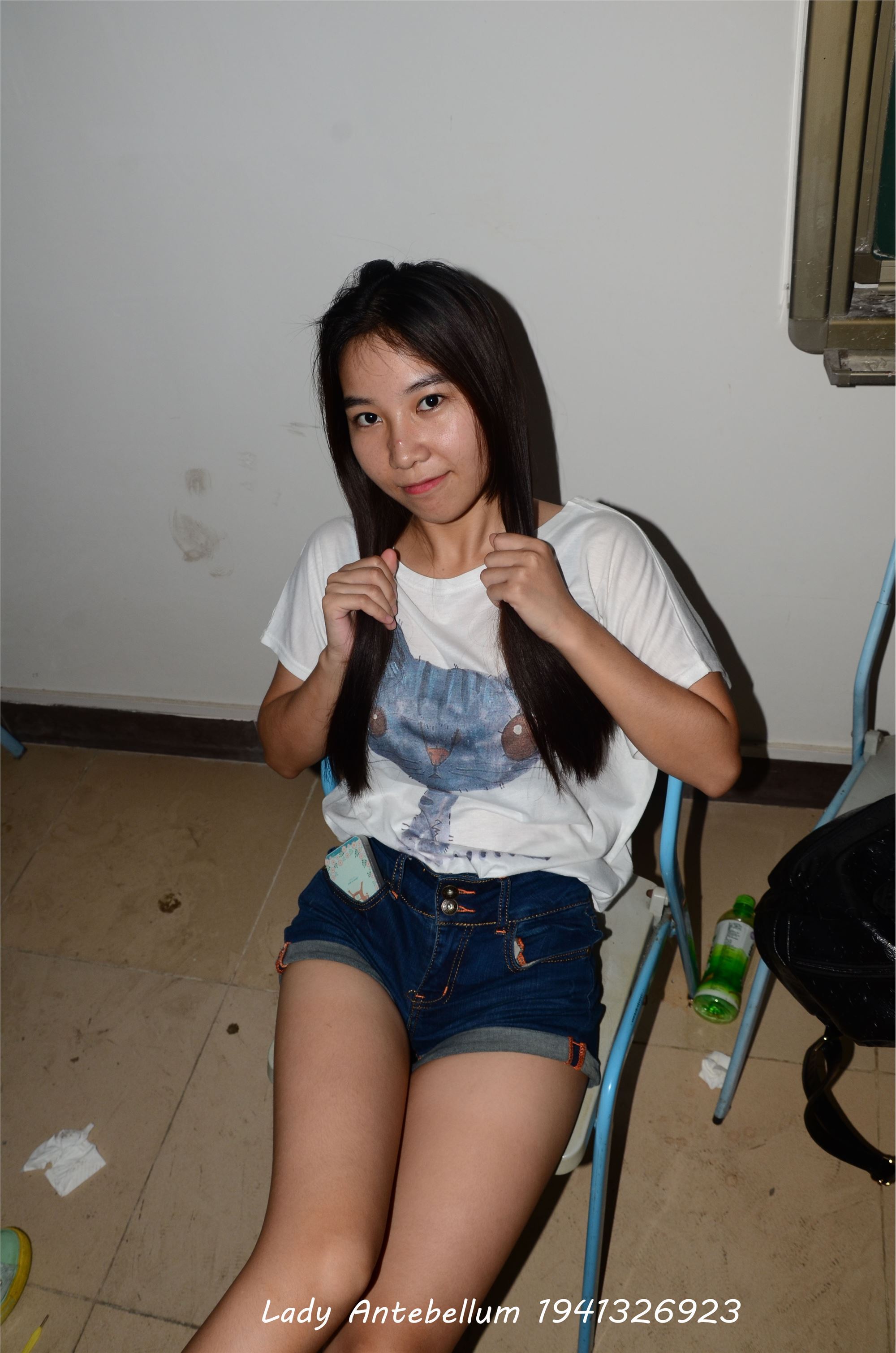 [战前女神] 恋足美腿棉袜女神级摄影套图 025