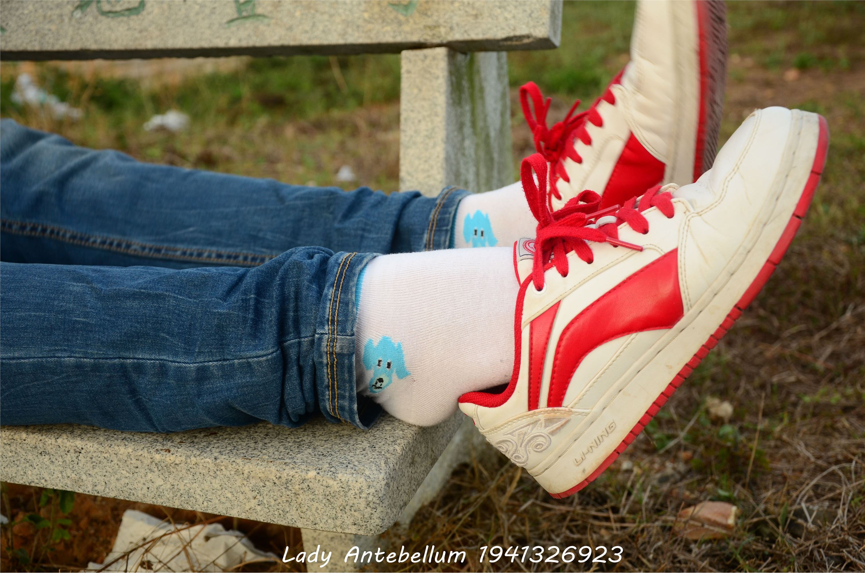 [战前女神] 恋足美腿棉袜女神级摄影套图 028