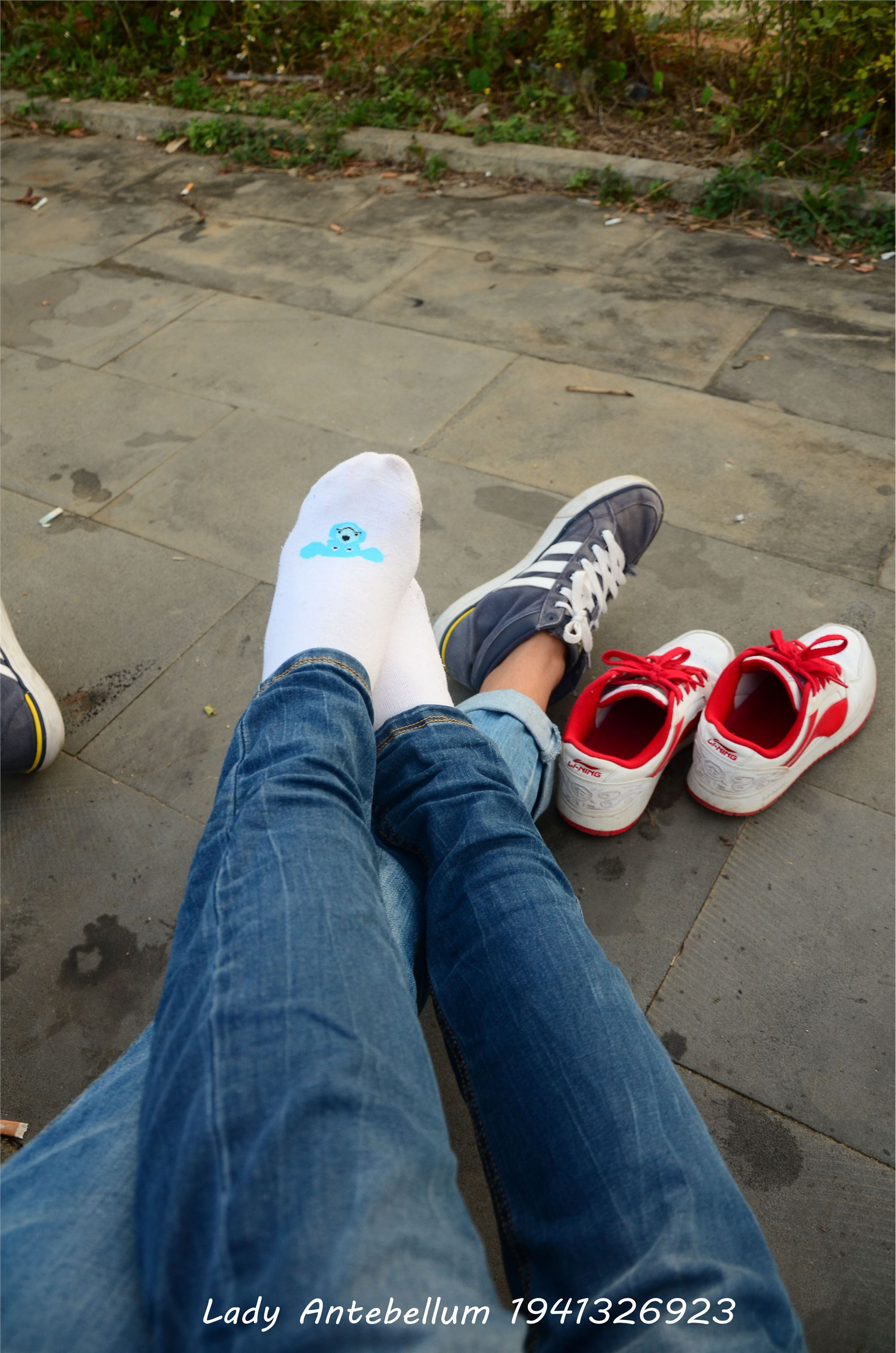 [战前女神] 恋足美腿棉袜女神级摄影套图 028