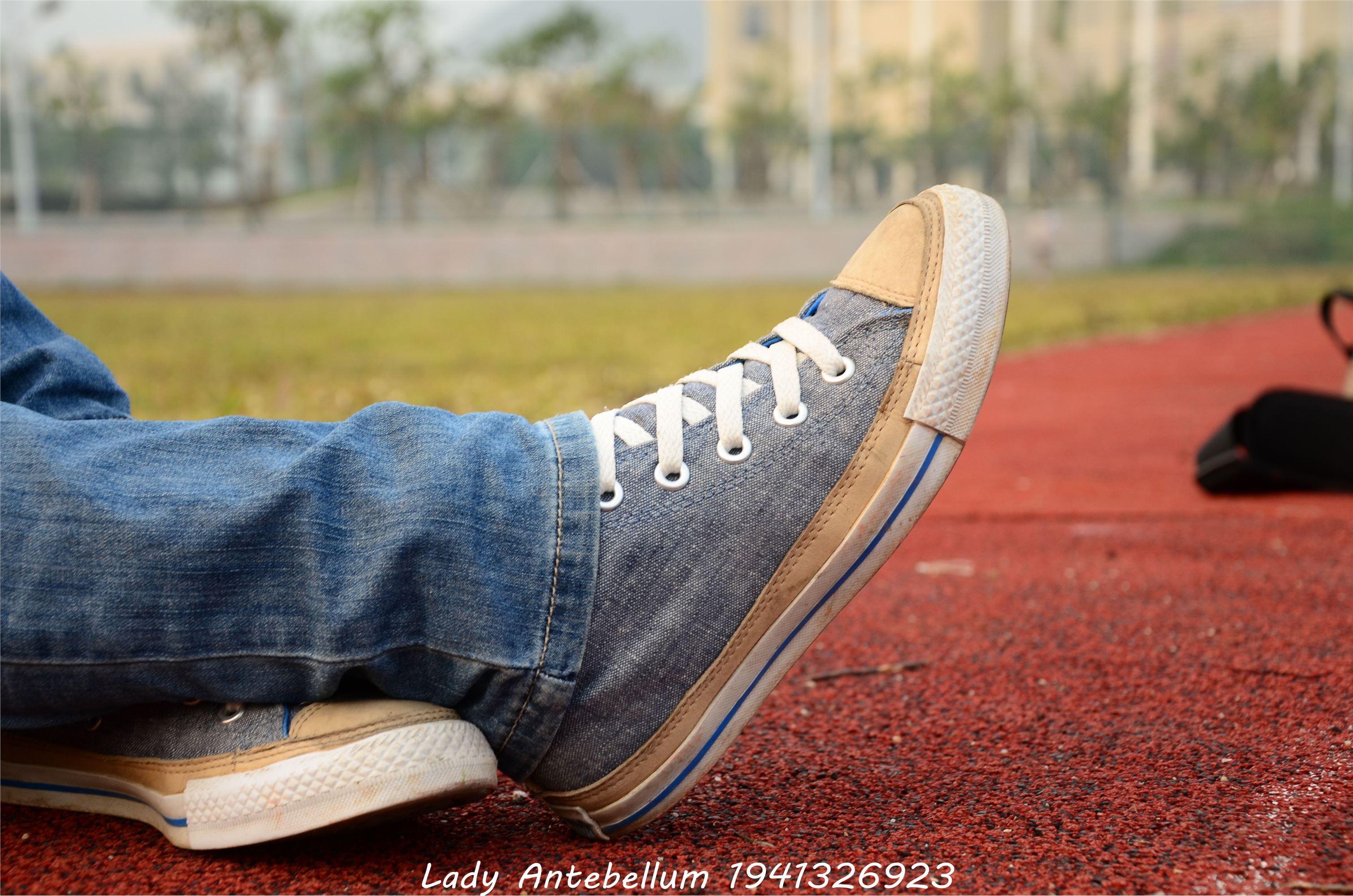 [战前女神] 恋足美腿棉袜女神级摄影套图 030