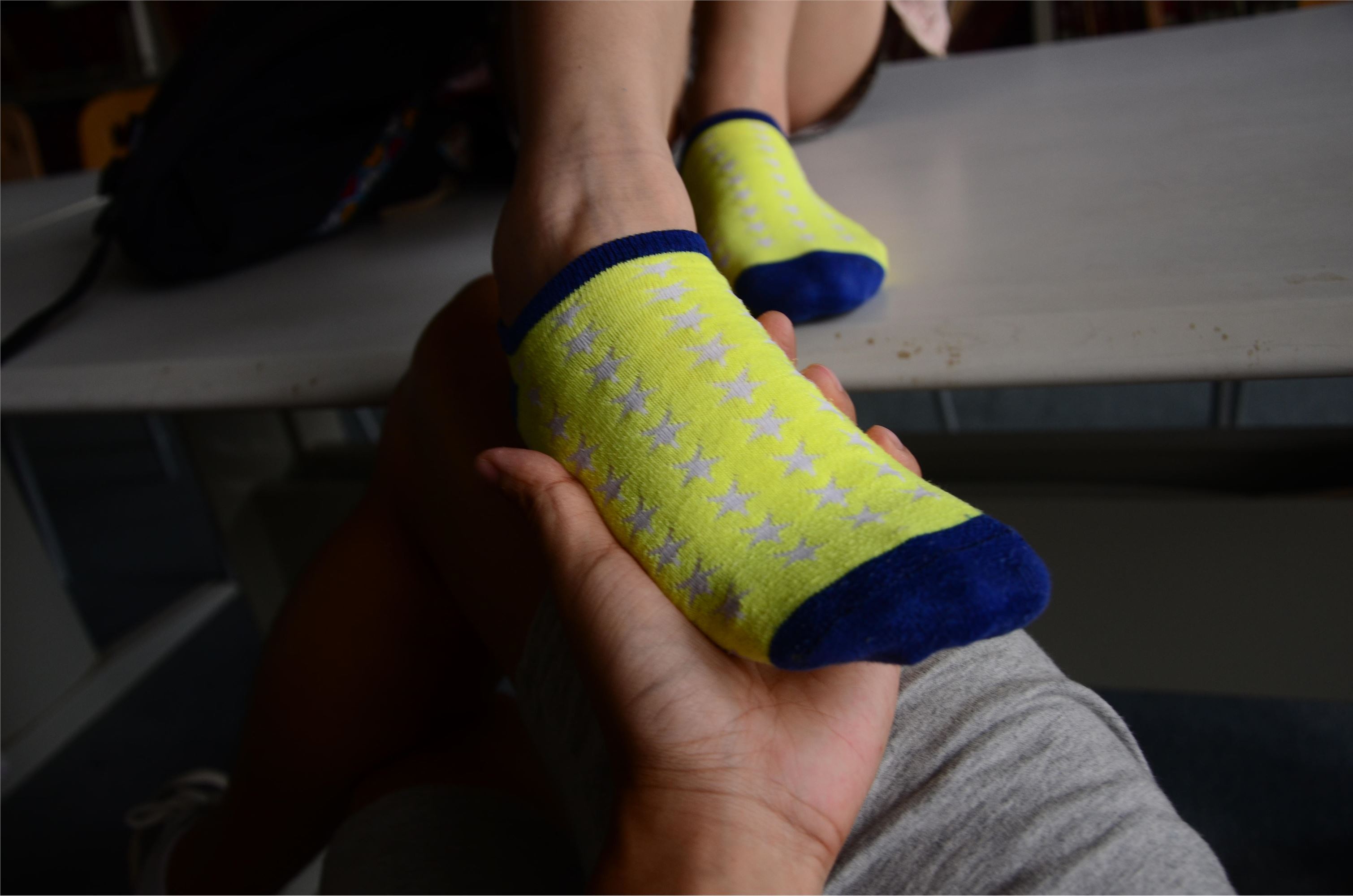 [战前女神] 恋足美腿棉袜女神级摄影套图 034