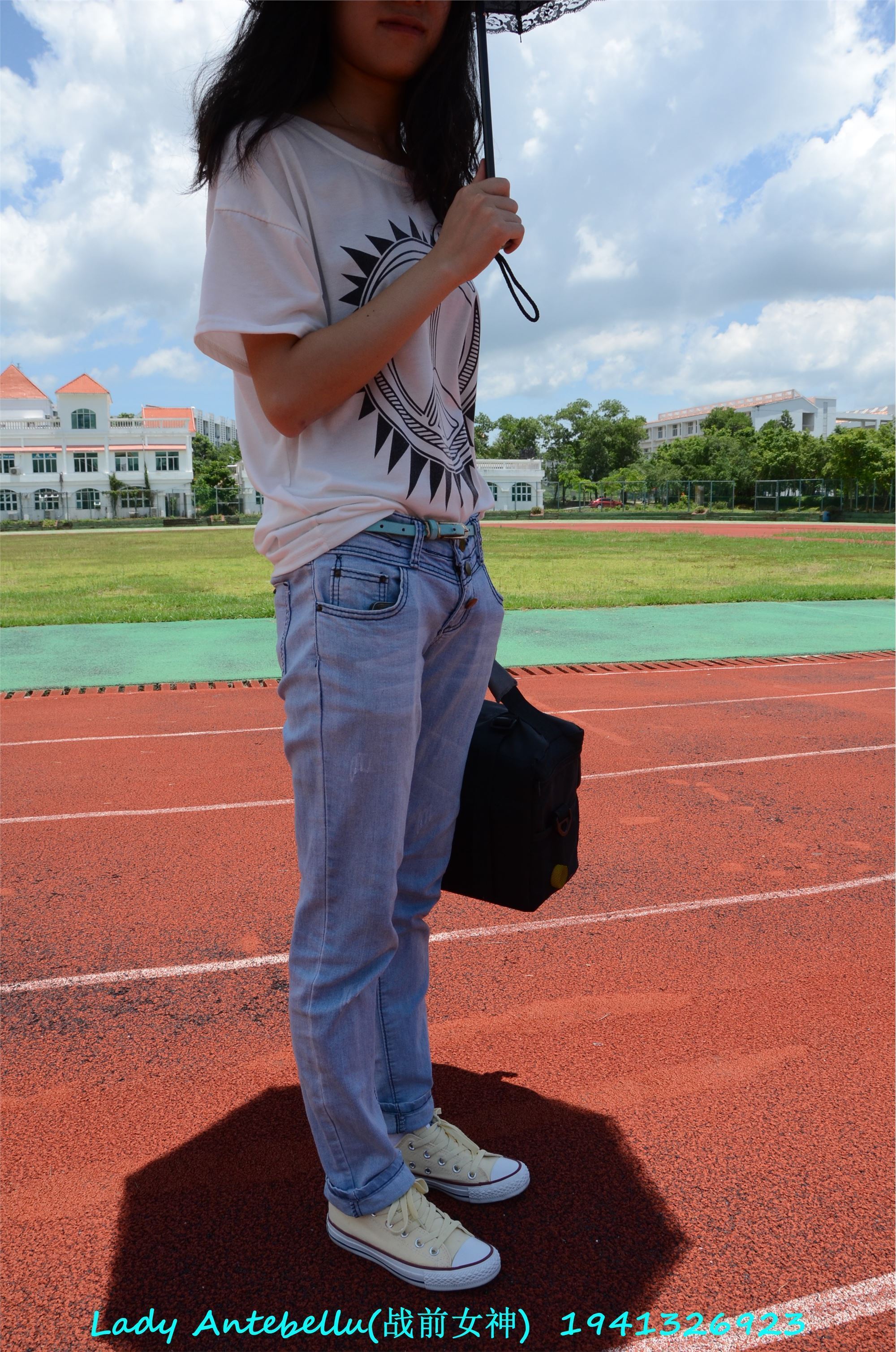 [战前女神] 恋足美腿棉袜女神级摄影套图 038