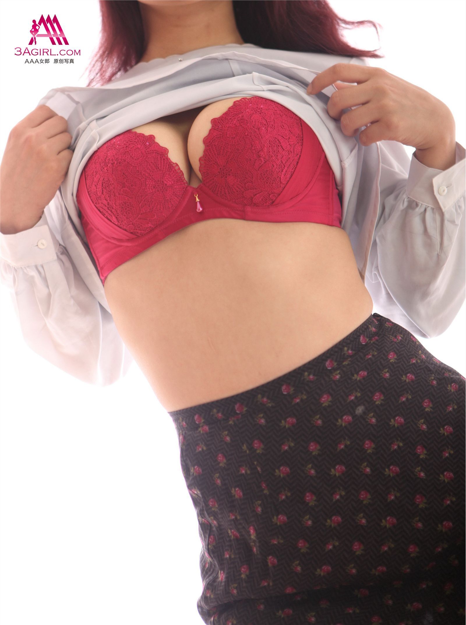 [3Agirl] 20131130 AAA女郎 NO.124 OL黑絲