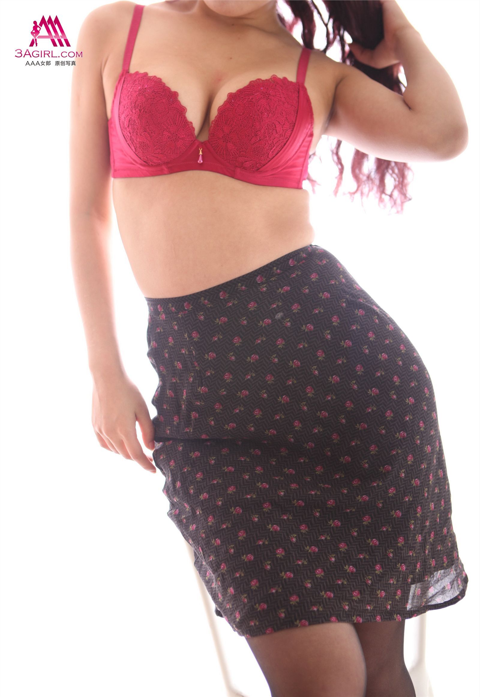 [3Agirl] 20131130 AAA女郎 NO.124 OL黑絲