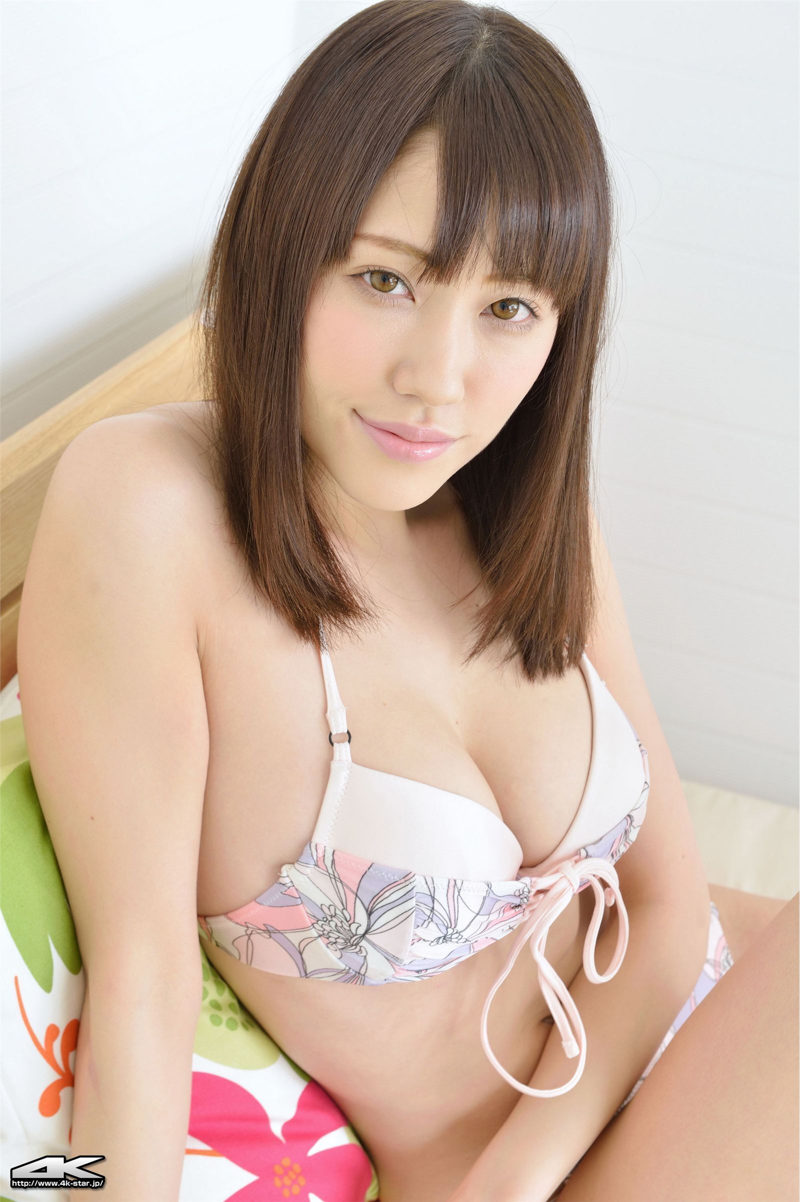 [4K-STAR]  NO.00158 Yuki Natsume 夏目ゆき／水着（ホワイト）