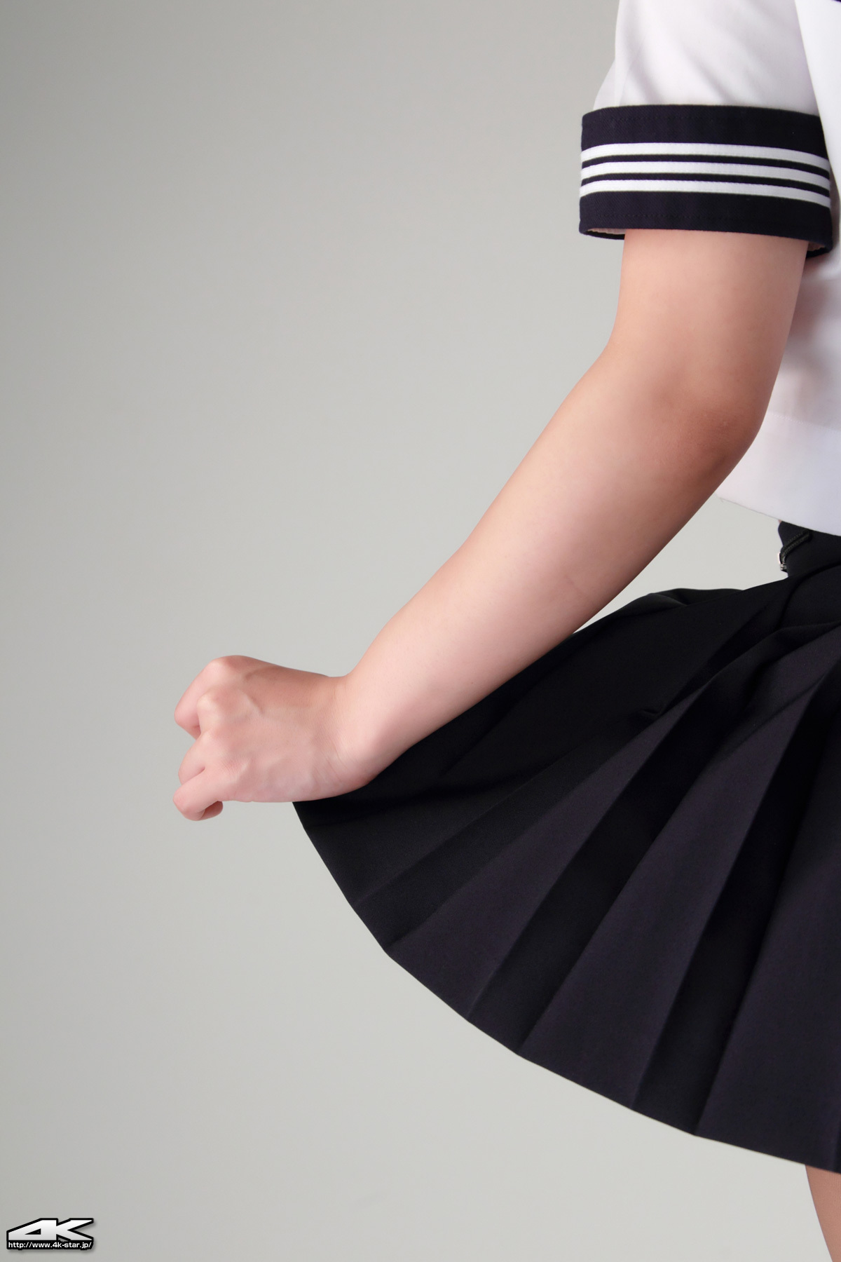 4k-star套图 日本性感美女 NO.00018 如月くるみ「セーラー服」