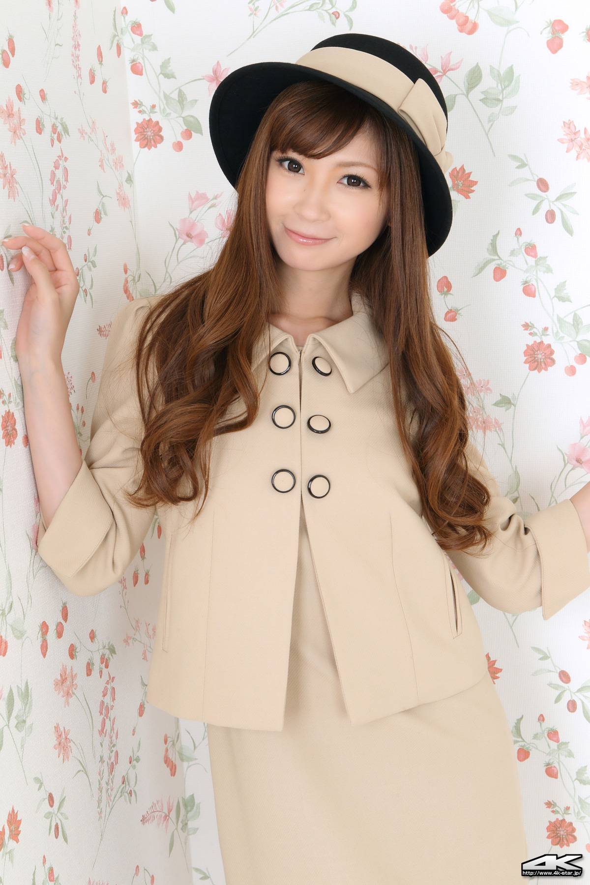 4k-star套图 NO.00020 佐崎愛里「エレベーターガール 日本美女图片