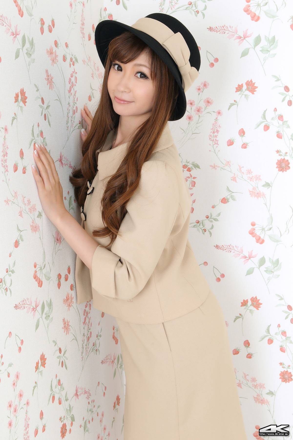 4k-star套图 NO.00020 佐崎愛里「エレベーターガール 日本美女图片