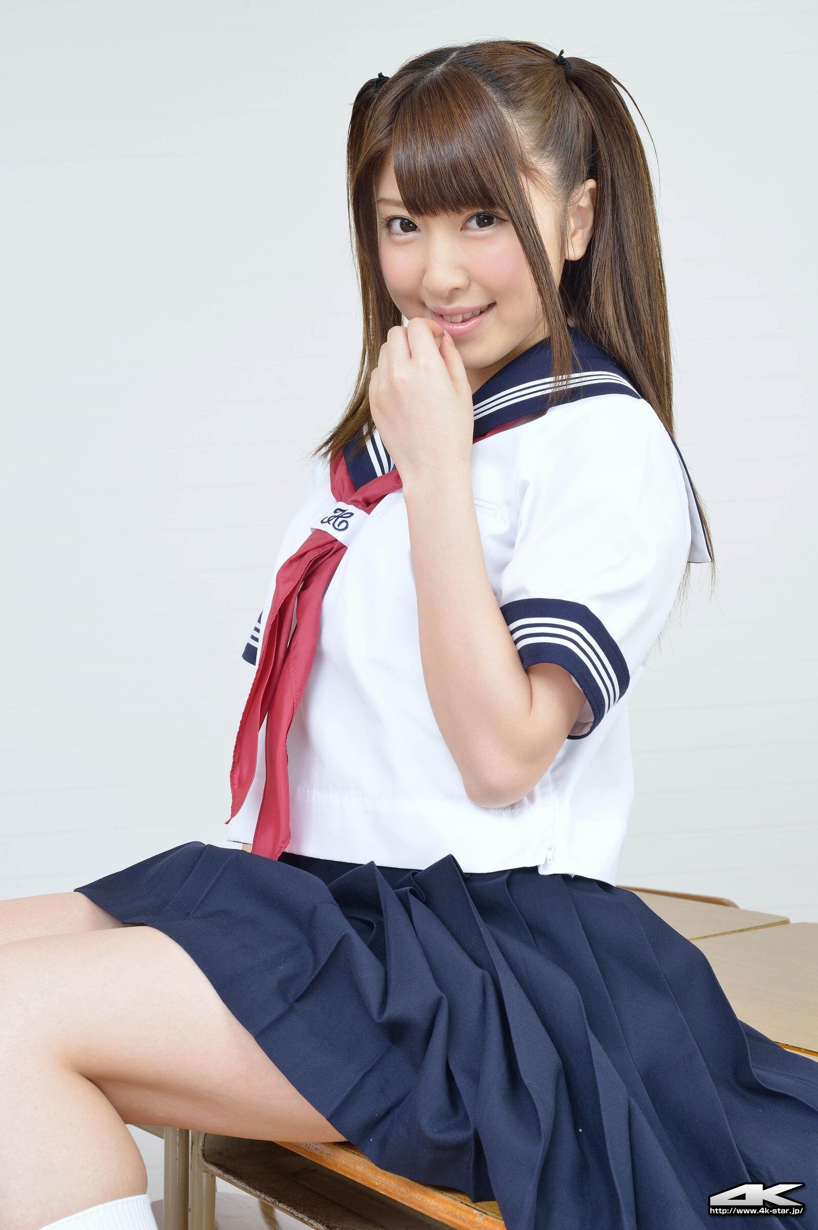 [4K-Star] 2013.07.24 NO.00204 誉田みに セーラー服