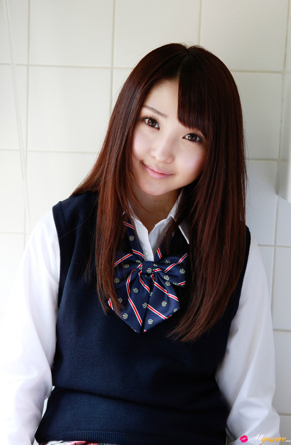 [allgravure][10-07] short-skirt-surprise