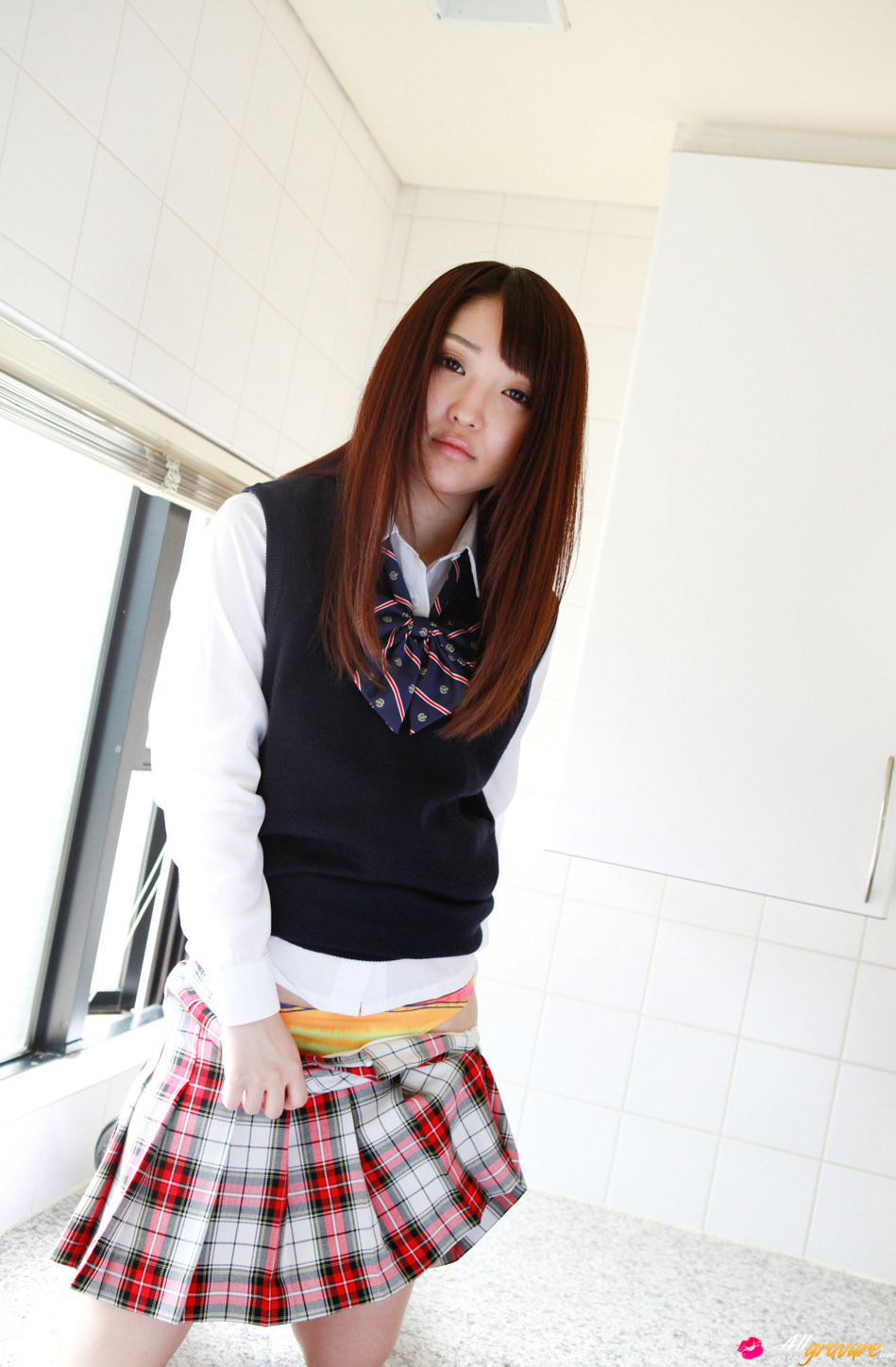 [allgravure][10-07] short-skirt-surprise