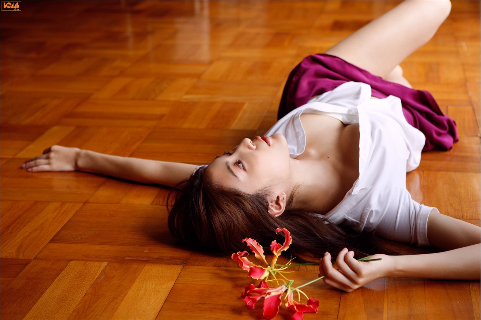 GRavURE Channel 2010年12月號 PART2 [Bomb.tv]