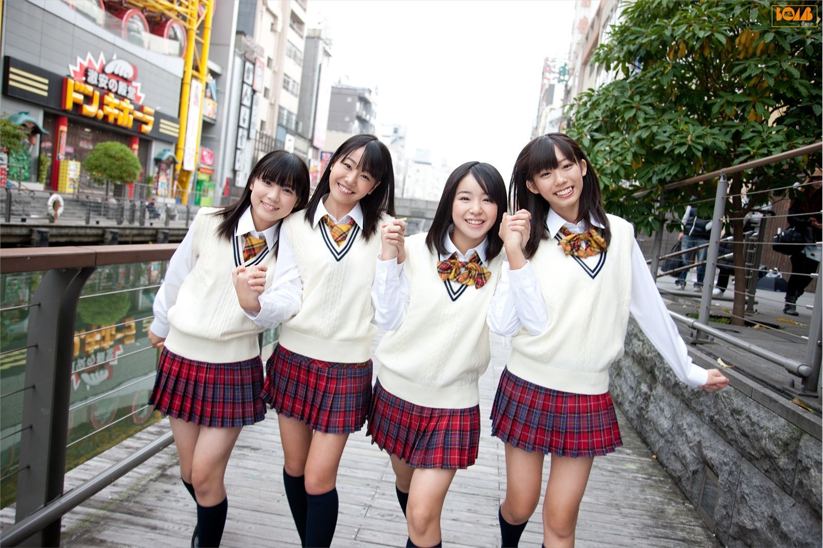 GRavURE Channel 2011年01月號 PART1 [bomb.tv]