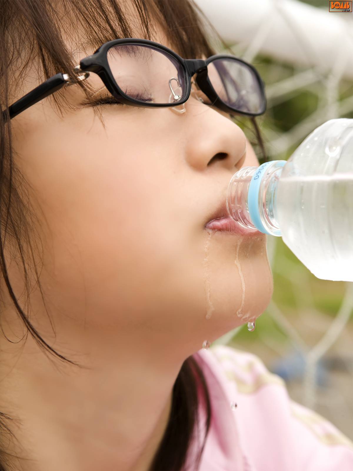 発売記念! 西田麻衣 特設ページを期間限定公開 (1) [Bomb.tv]