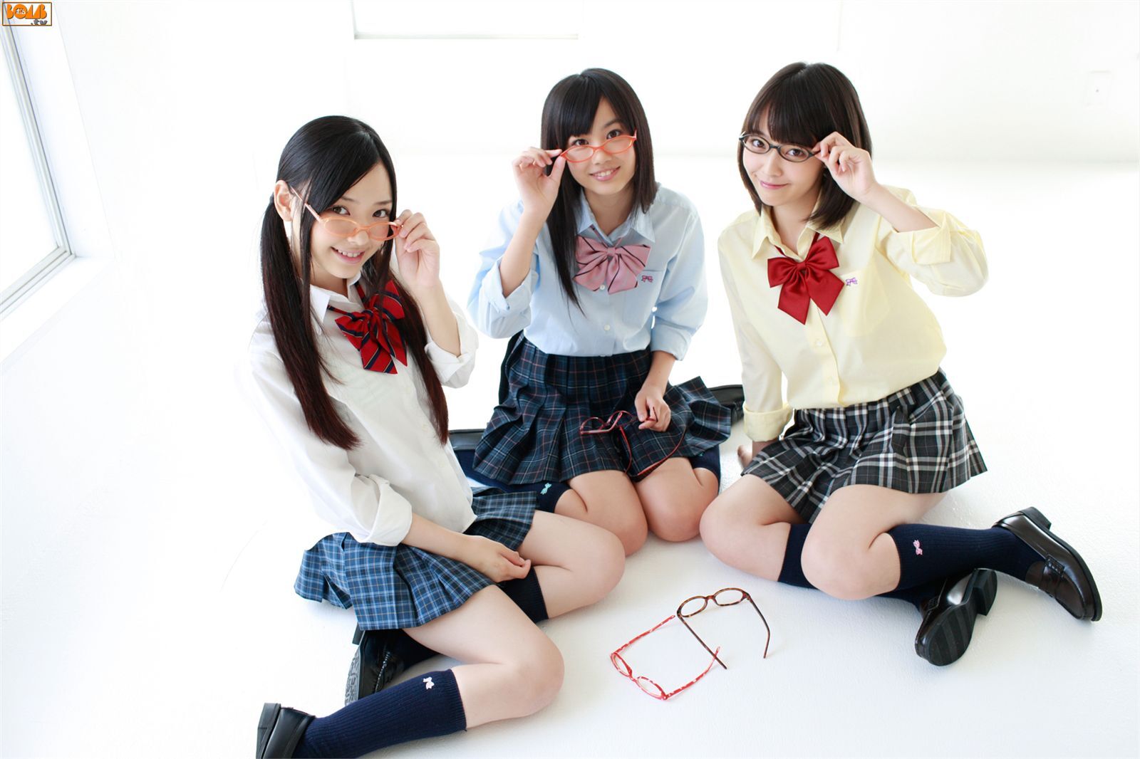 [BOMB.TV][10-01]GRavURE Channel 2011年10月號 (1)