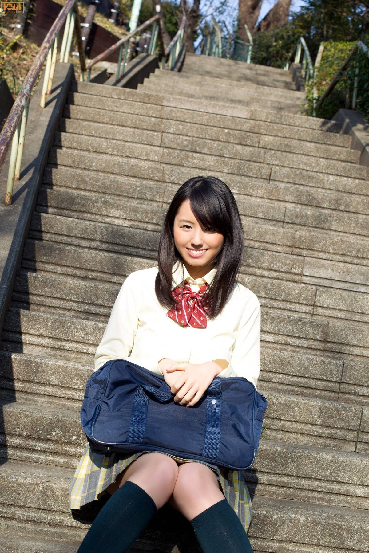 小池里奈 Bomb.tv GRavURE Channel 2012年04月號 Koike rina