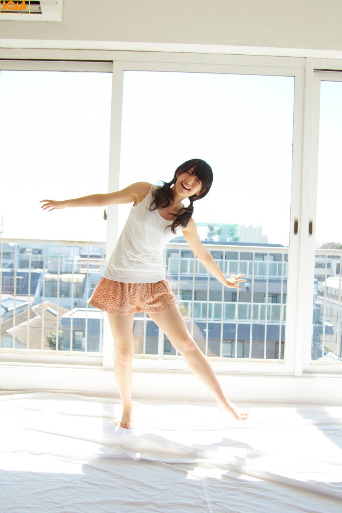 [Bomb.tv] 20120411 GRavURE Channel 2012年05月號 PART1