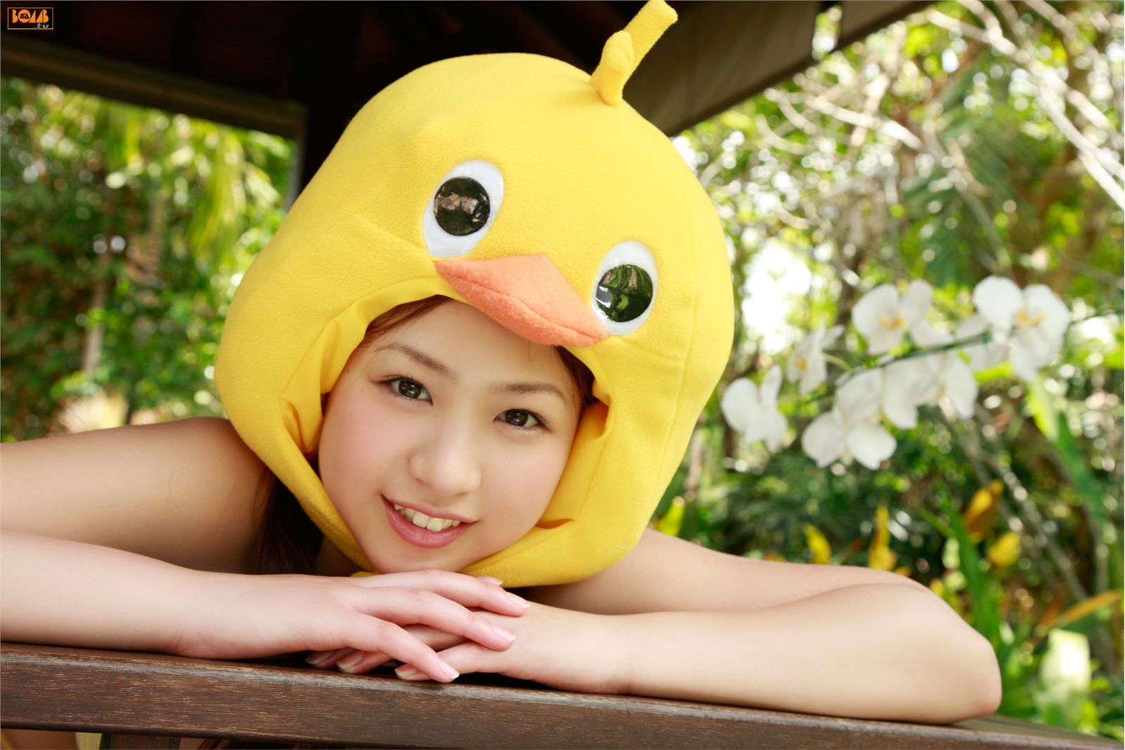 佐山彩香 week1 av女优写真图片 [BOMB.TV] 2012年6月号