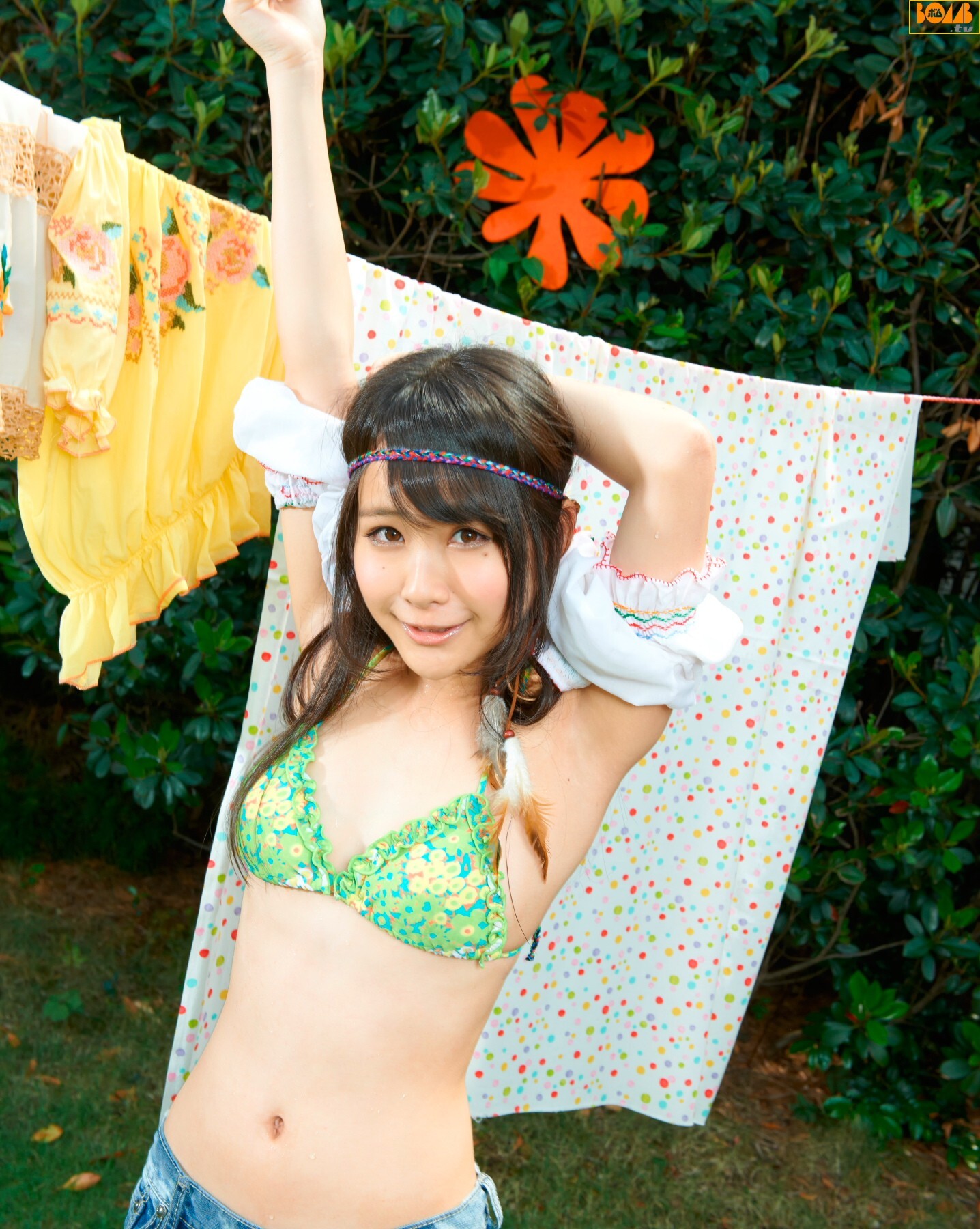[Bomb.tv] [07.01] GRavURE Channel 2012.07 日本美女图片