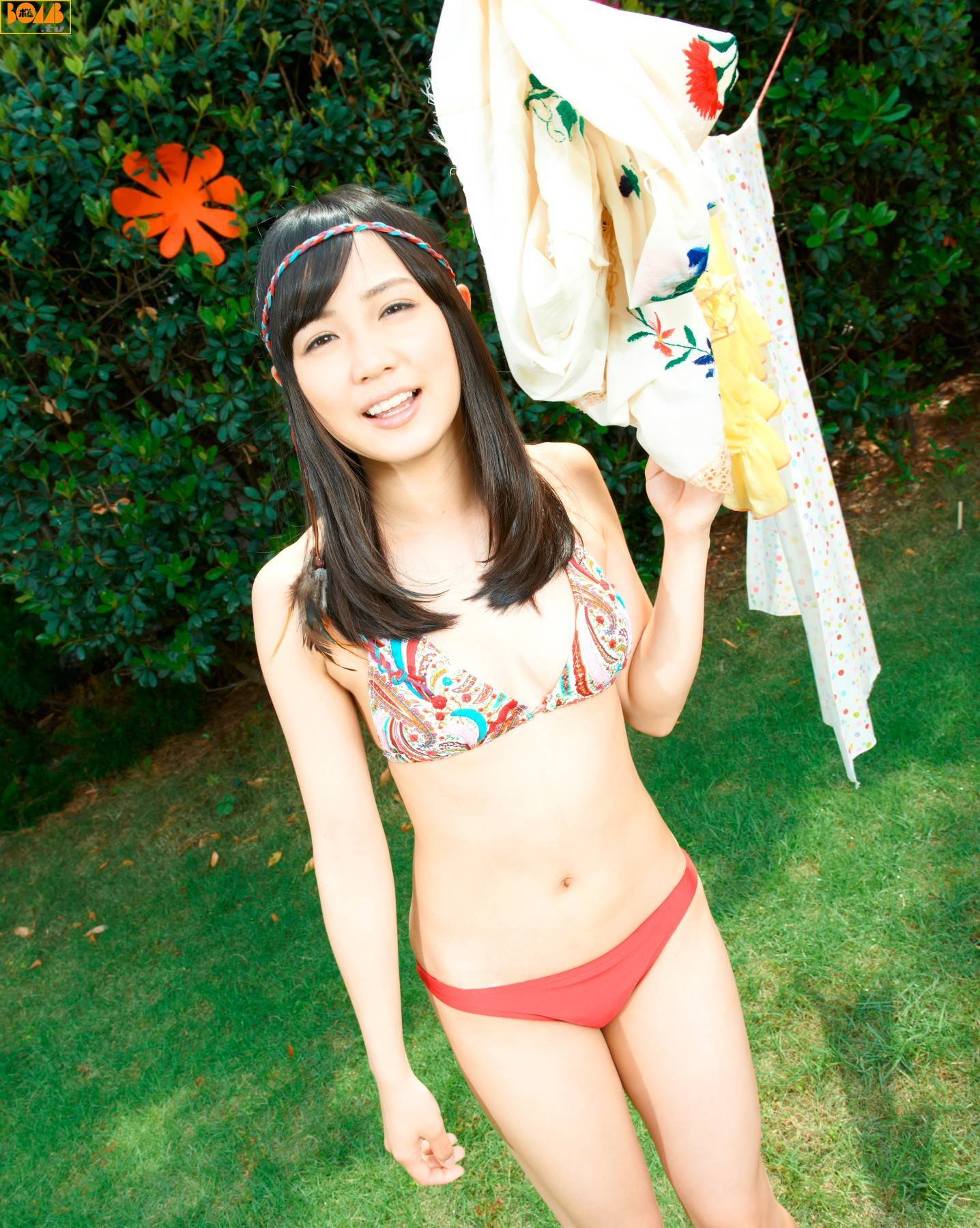 [Bomb.tv] [07.01] GRavURE Channel 2012.07 日本美女图片