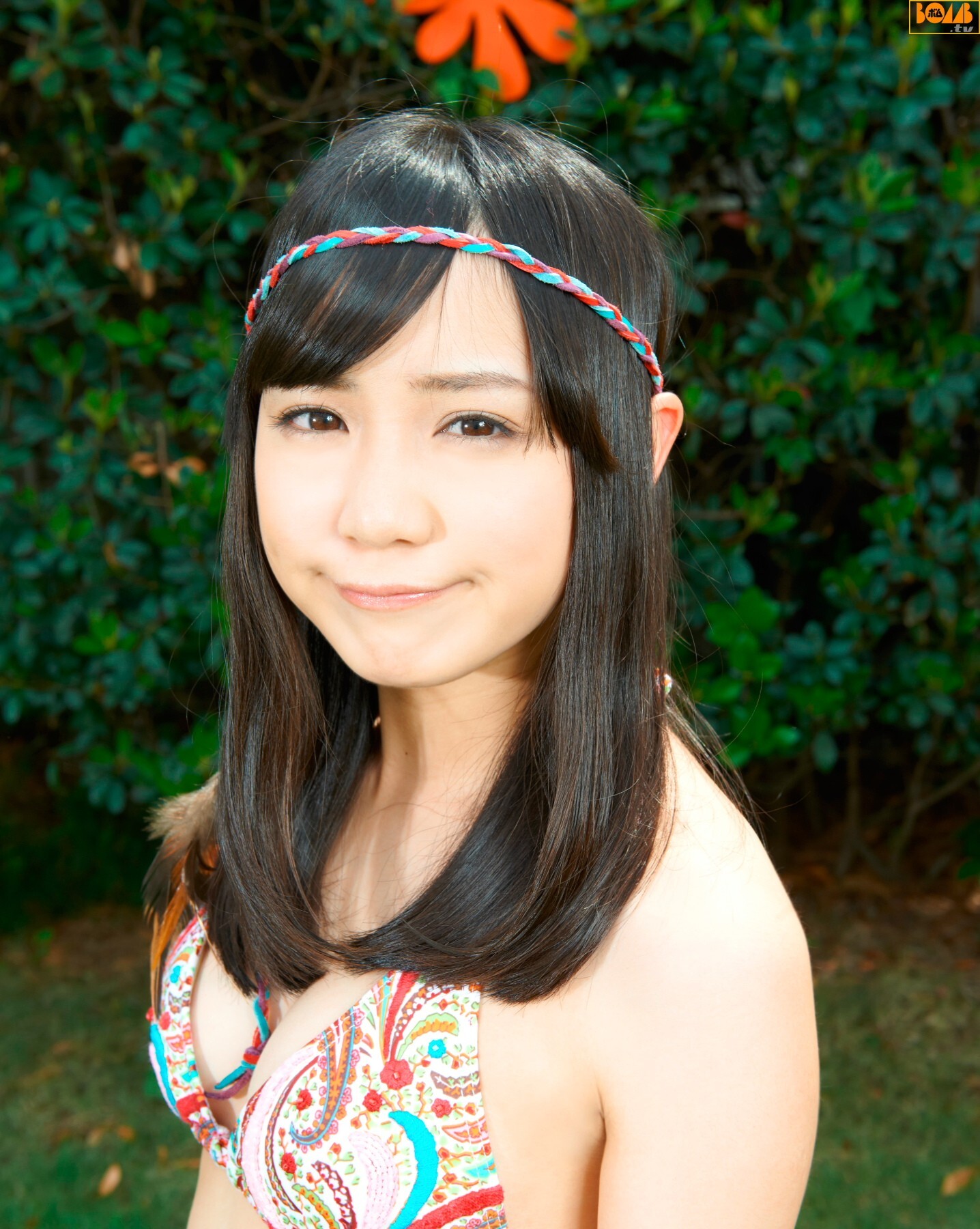 [Bomb.tv] [07.01] GRavURE Channel 2012.07 日本美女图片