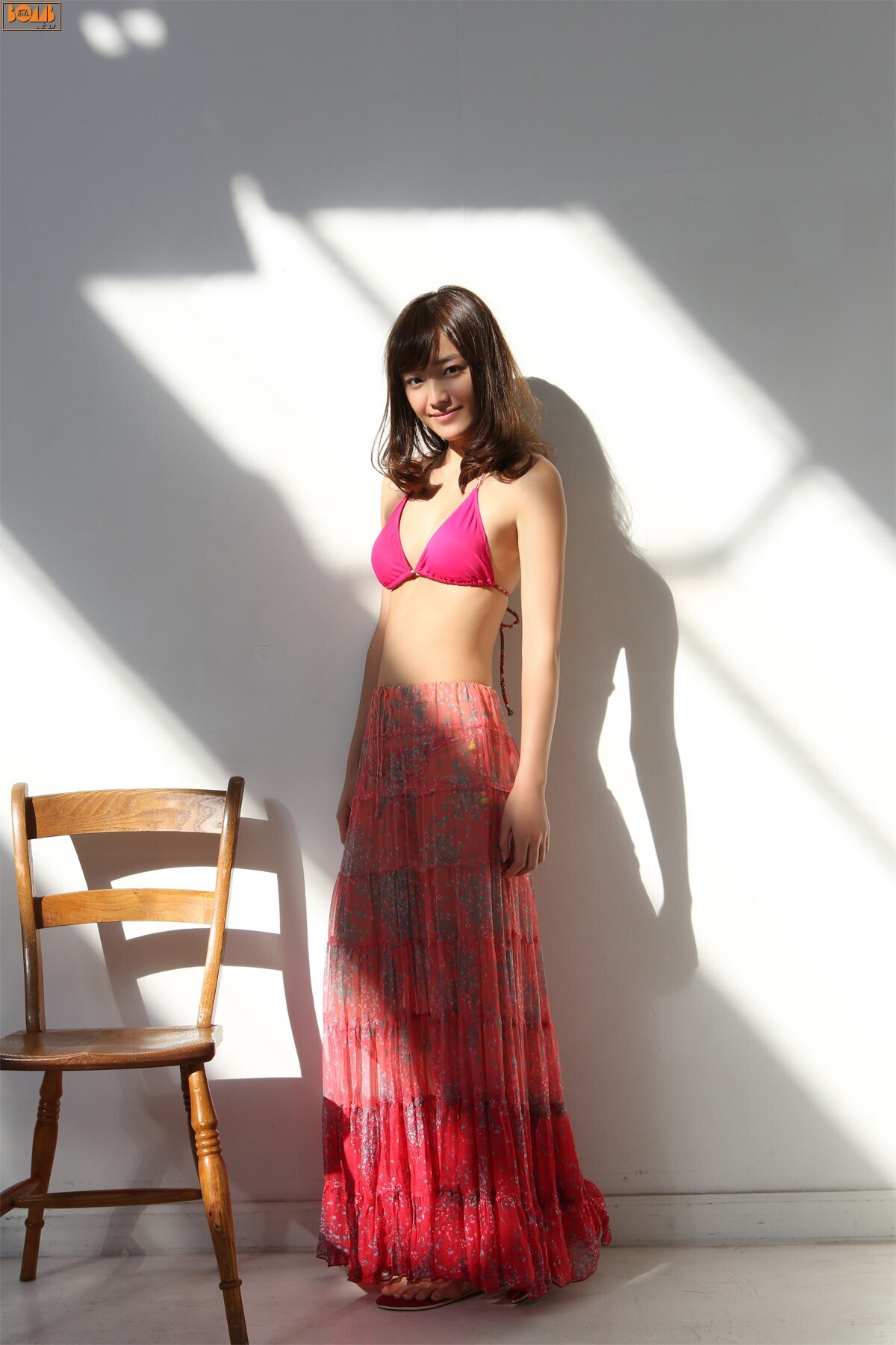 西田麻衣 夏美 [Bomb.tv] GRavURE Channel 2013年02月號