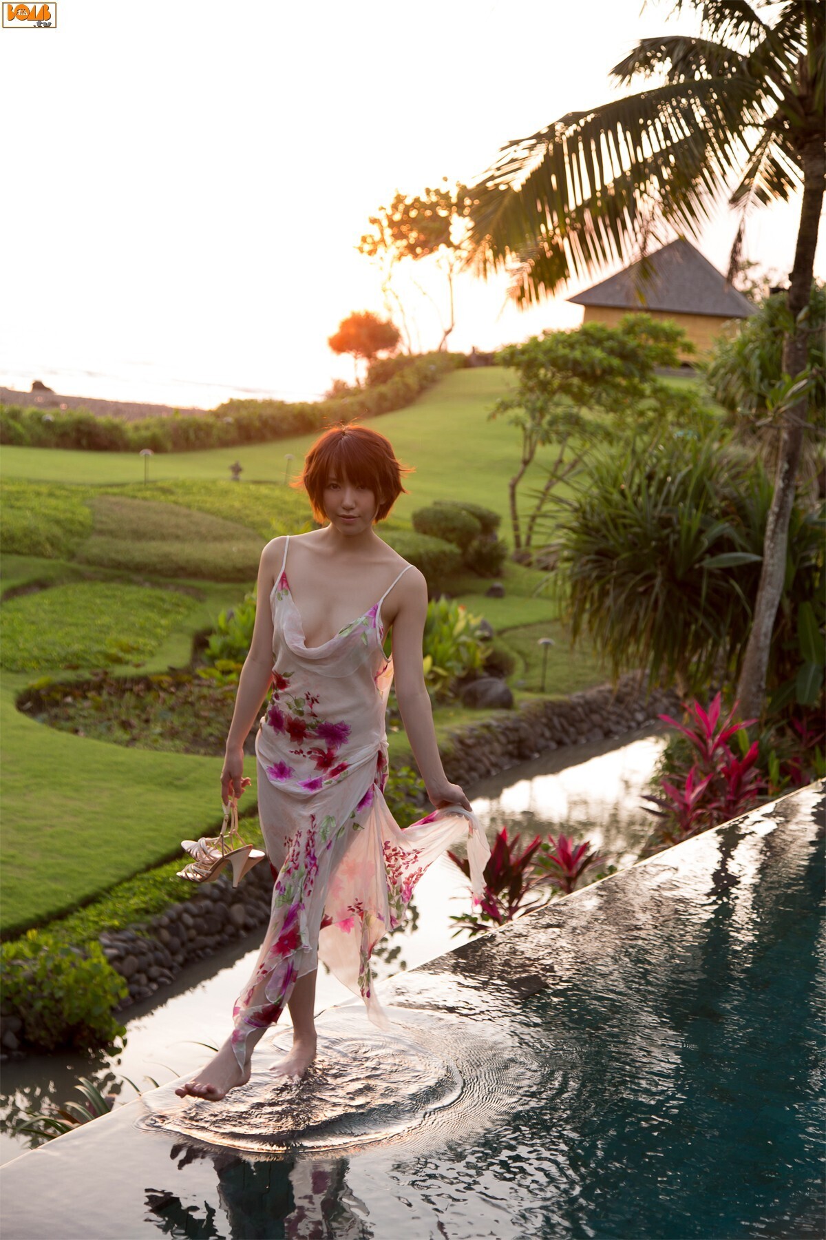 浅倉結希[BOMB.tv] GRavURE Channel 2012年12月号