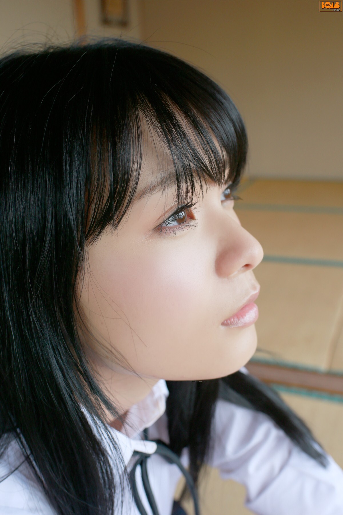 [Bomb.tv] 2013.04.11 西田麻衣 星名美津紀 日本高清美少女