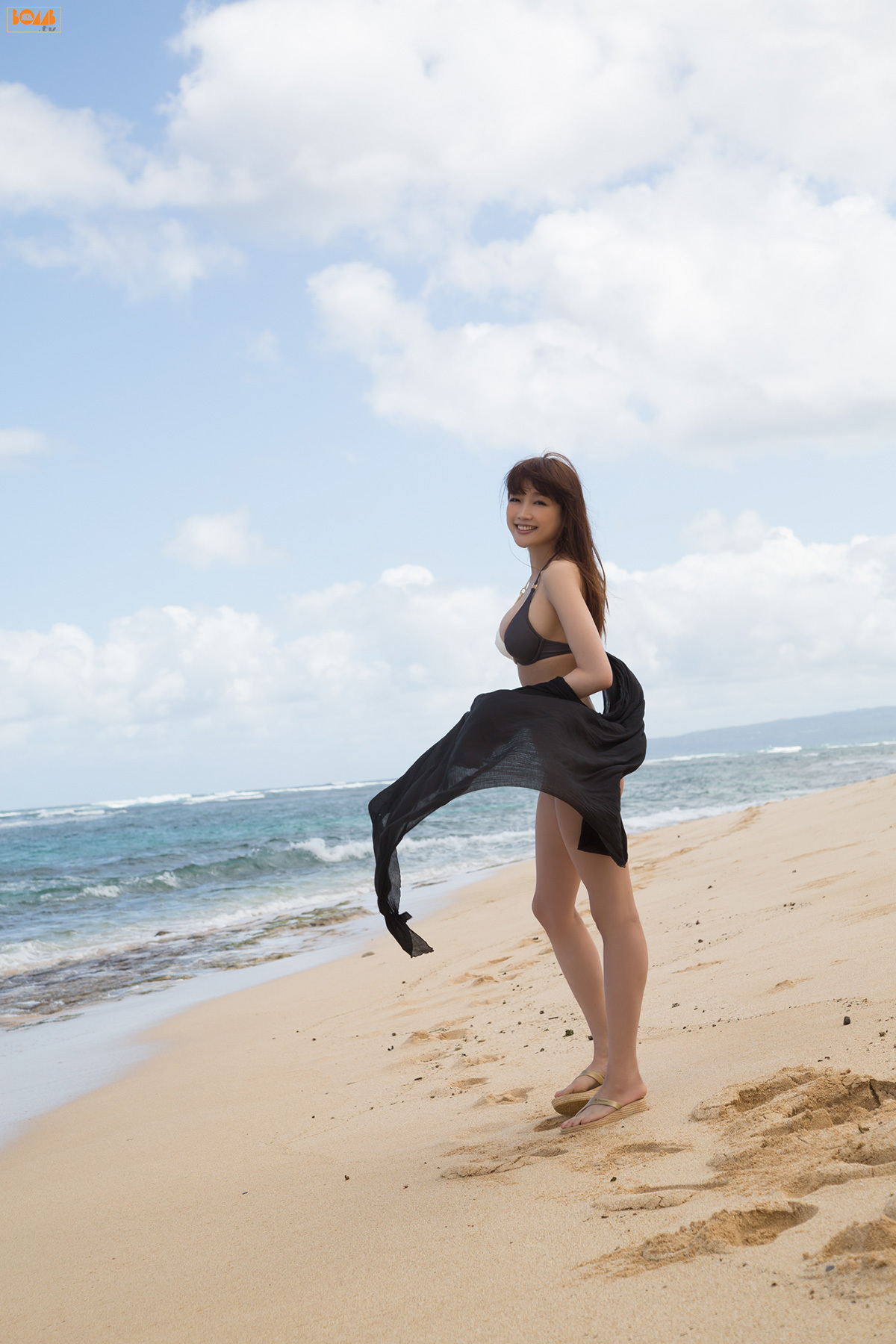 [Bomb.tv] 2013.08.01 2013年8月 佐藤江梨子