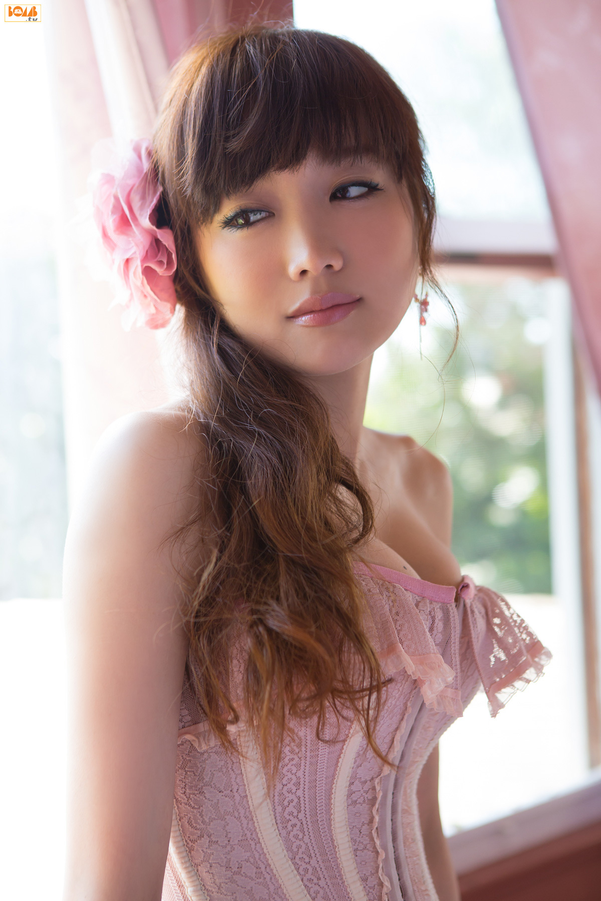 [Bomb.tv] 2013.08.01 2013年8月 佐藤江梨子