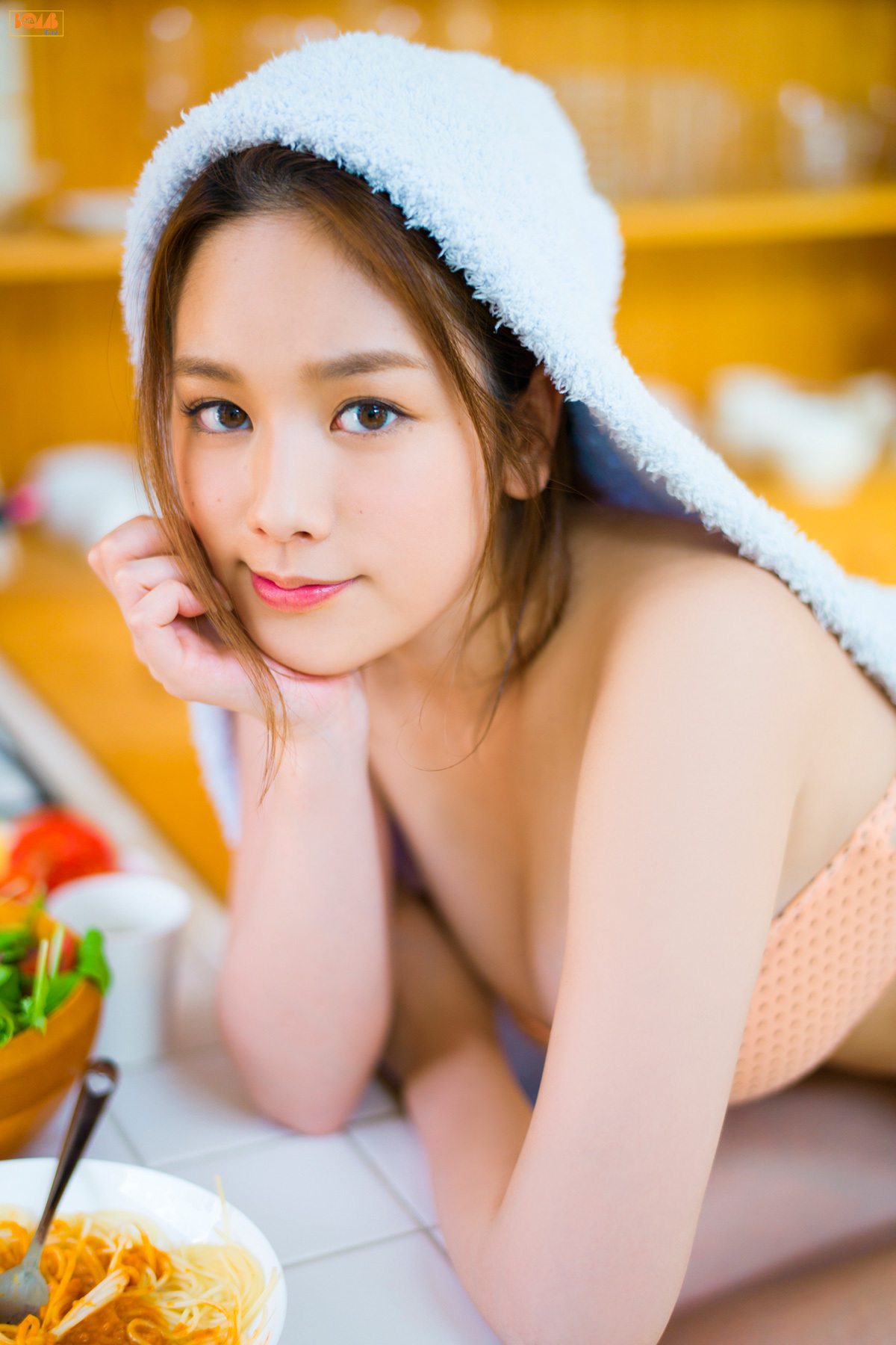 [BOMB.tv] 2014-01-01 GRavURE Channel 2014年01月号 Miwako Kakei 筧美和子