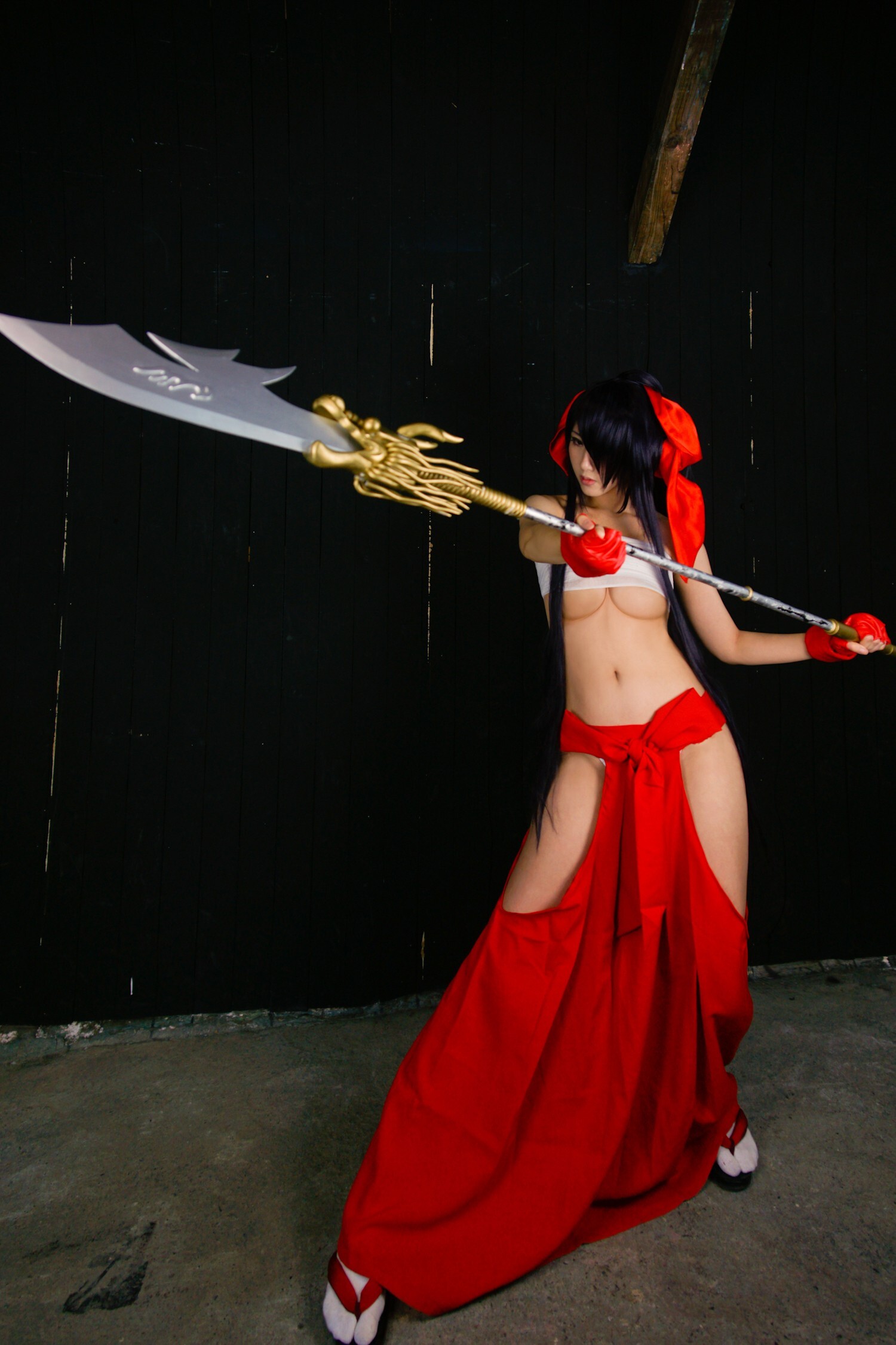 [Cosplay] 2013.12.07 Ultra hot Kanu Unchou in priestess dress