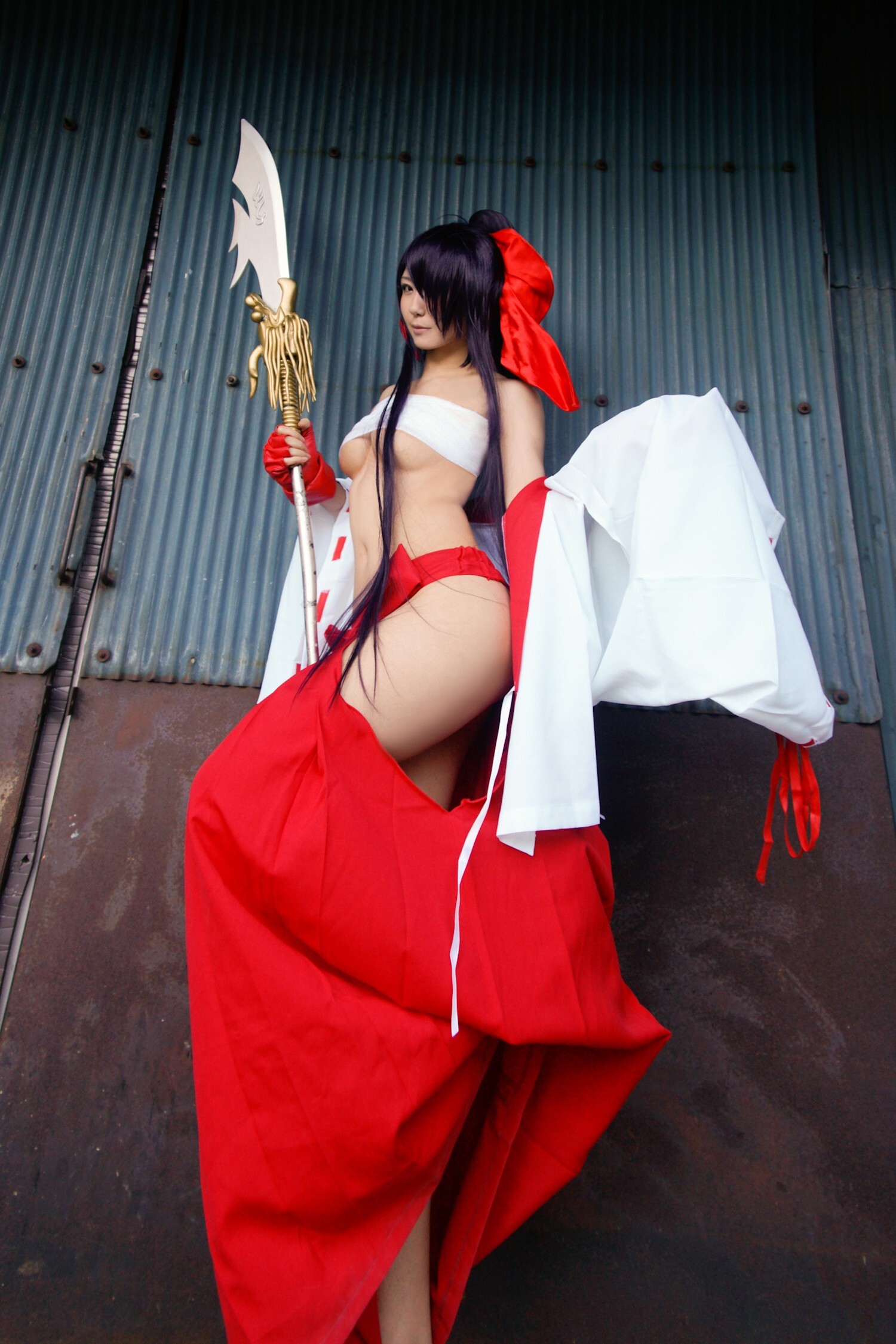 [Cosplay] 2013.12.07 Ultra hot Kanu Unchou in priestess dress