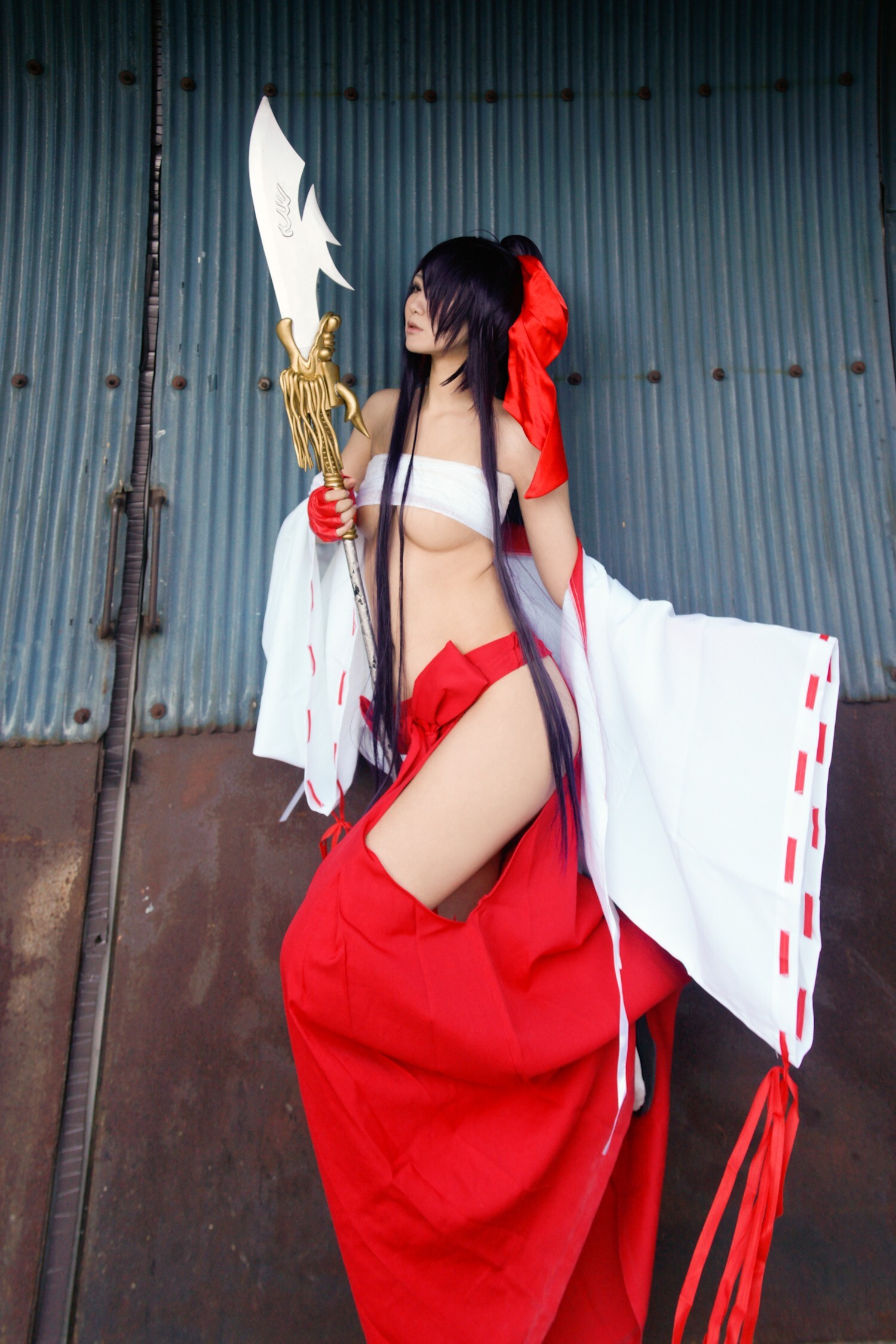 [Cosplay] 2013.12.07 Ultra hot Kanu Unchou in priestess dress