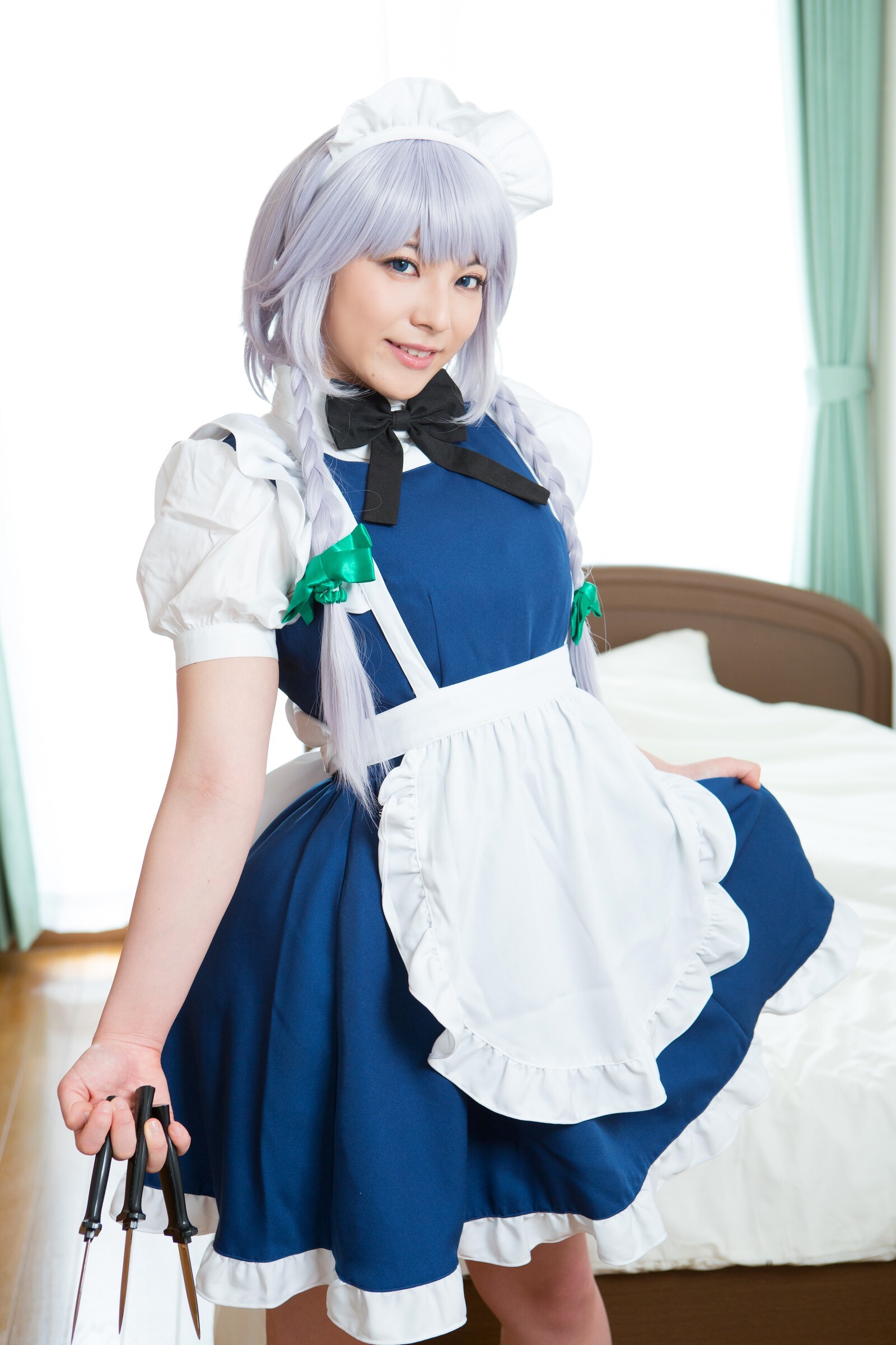 [Cosplay] 2013.04.13 Touhou Project - Izayoi Sakuya great body and shaved pussy
