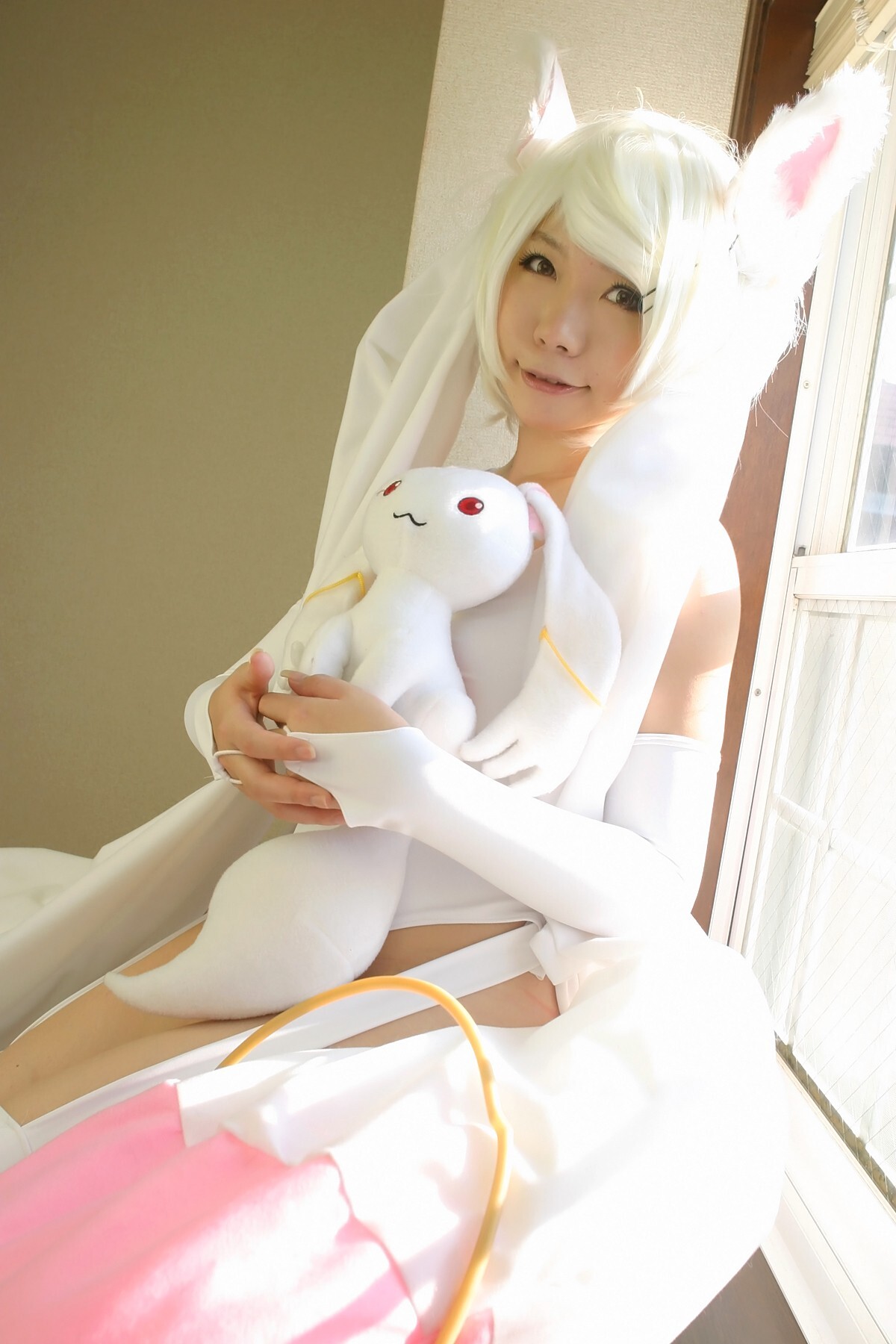 [Cosplay]  Mahou Shoujo Madoka Magika - Kyubey hot cosplay Part.1
