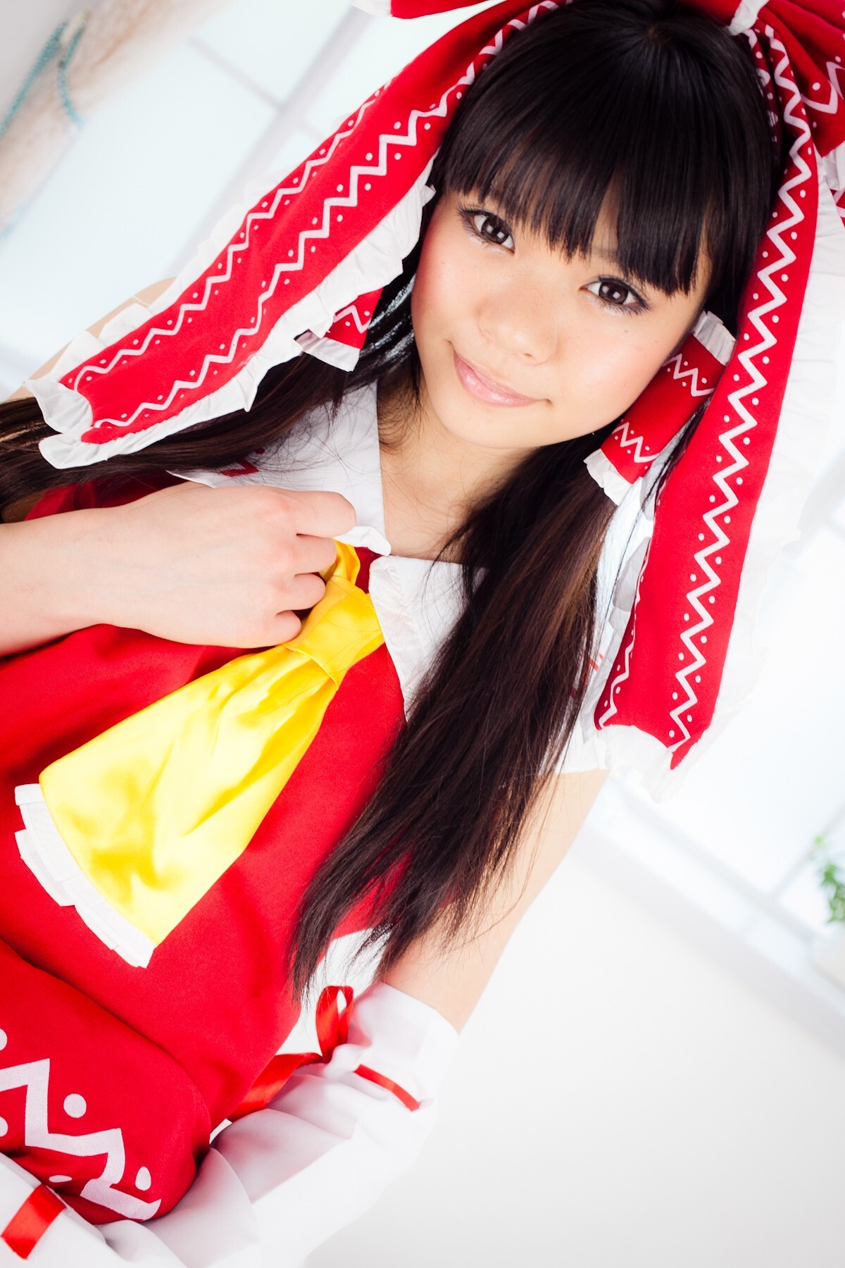 [Cosplay] Touhou Project - Reimu Hakurei with naughty face and great ass and tits