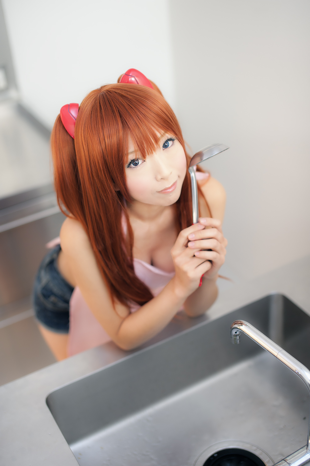 [Cosplay] 2013.04.10 Evangelion - Hottest Asuka I have ever seen