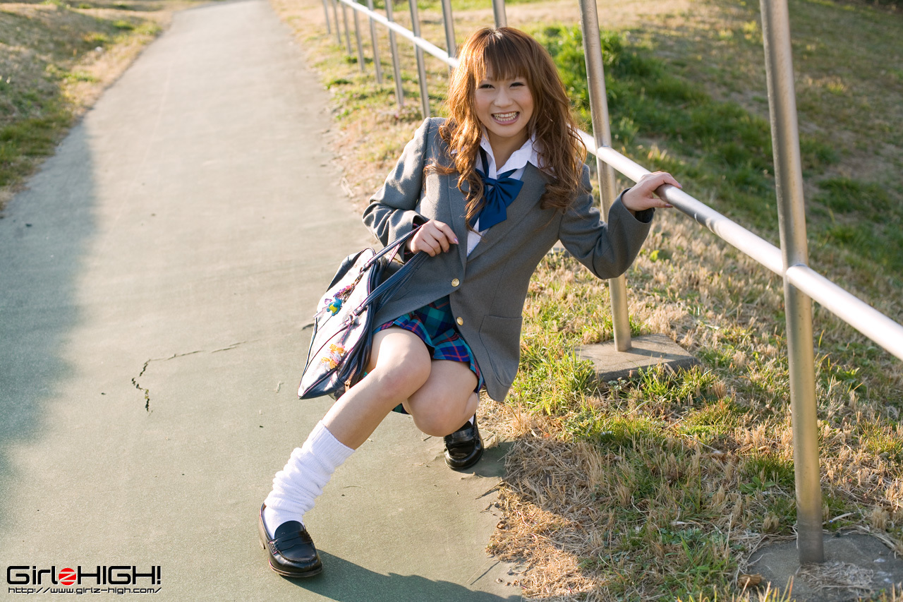 落合麻实 [Girlz-High]NO.017 Mami Ochiai 美女性感图片